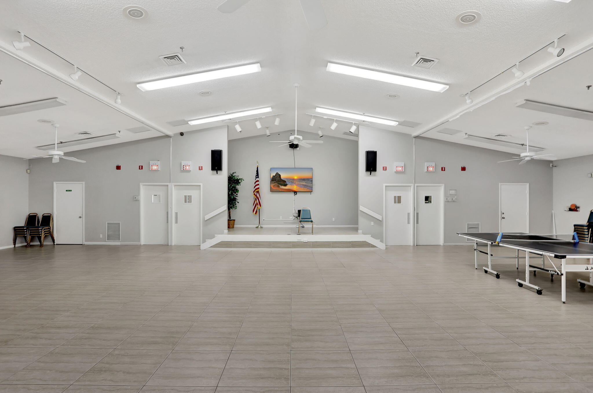 54-web-or-mls-28-web-or-mls-001L2914