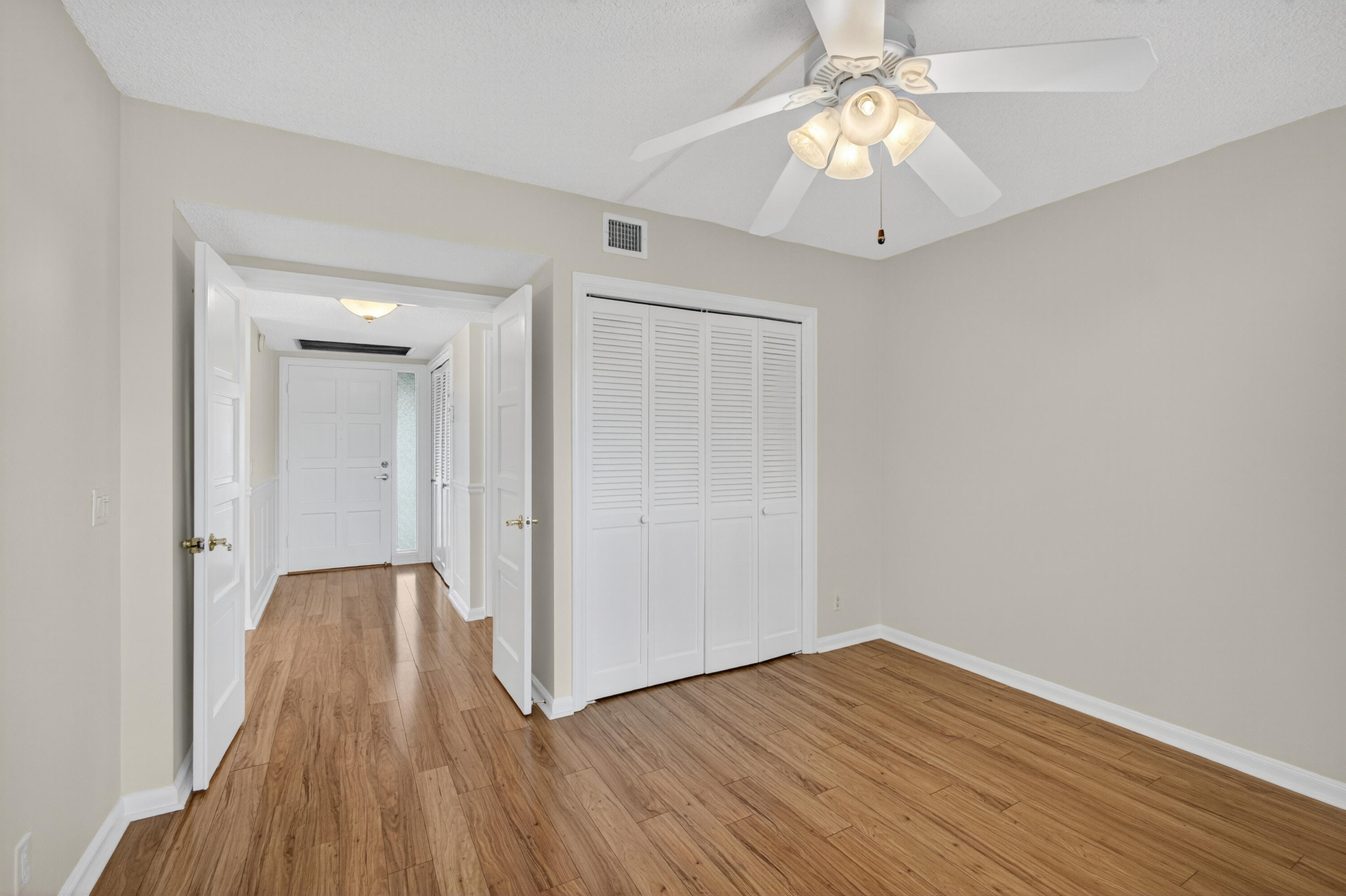 GUEST BED