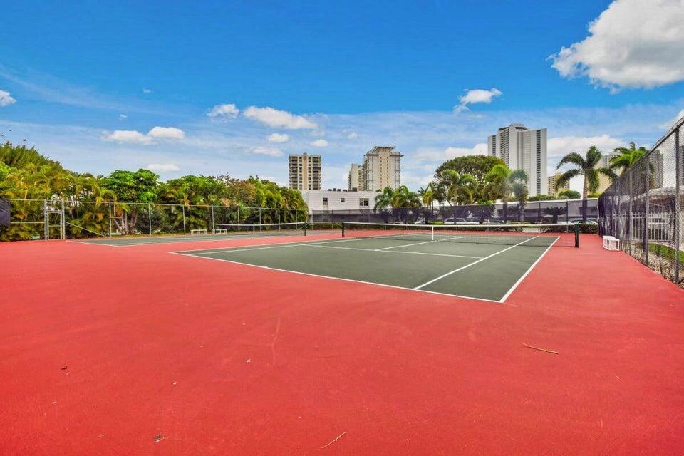 TENNIS/PICKEL