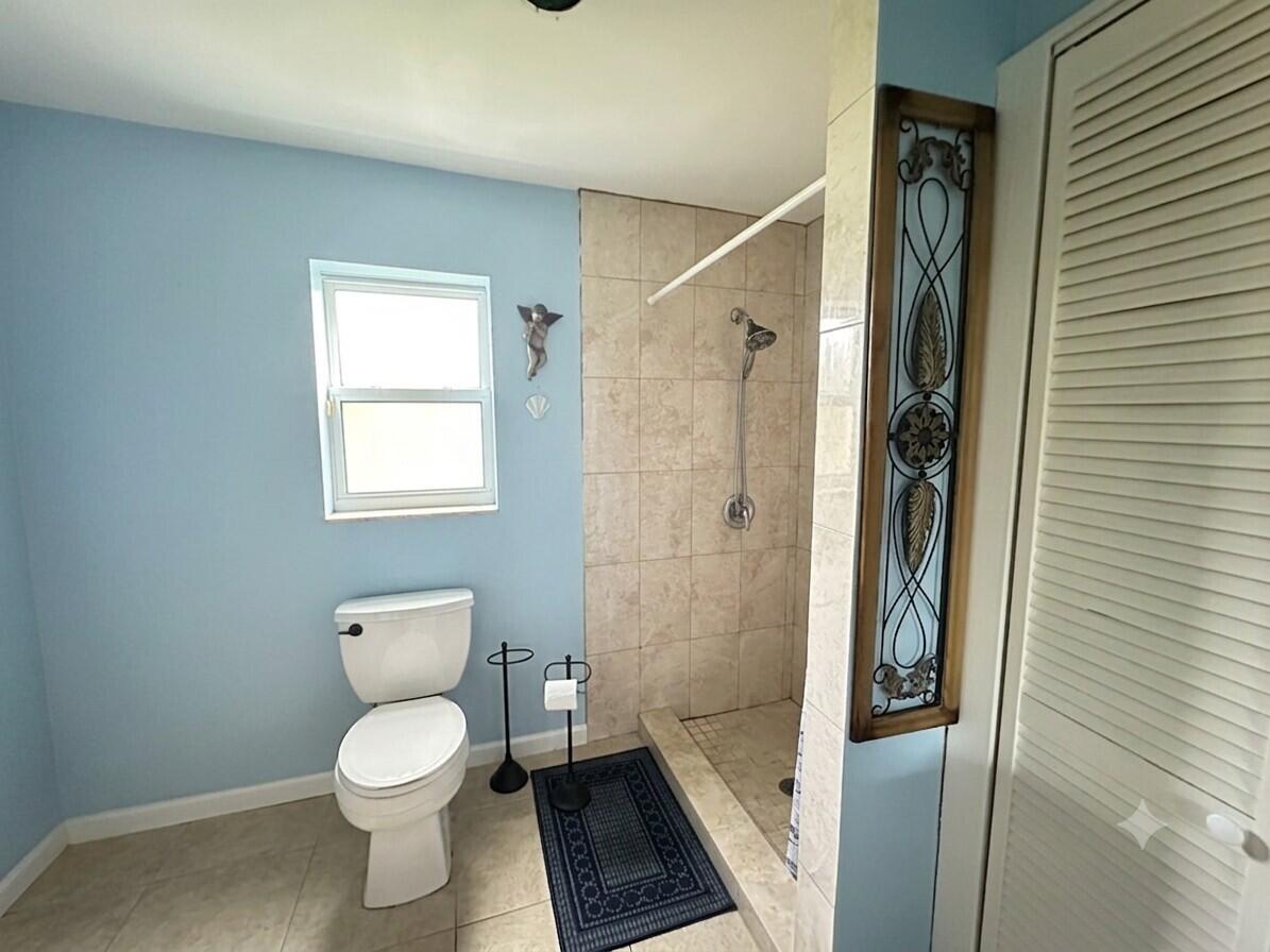 Cottage interior 3