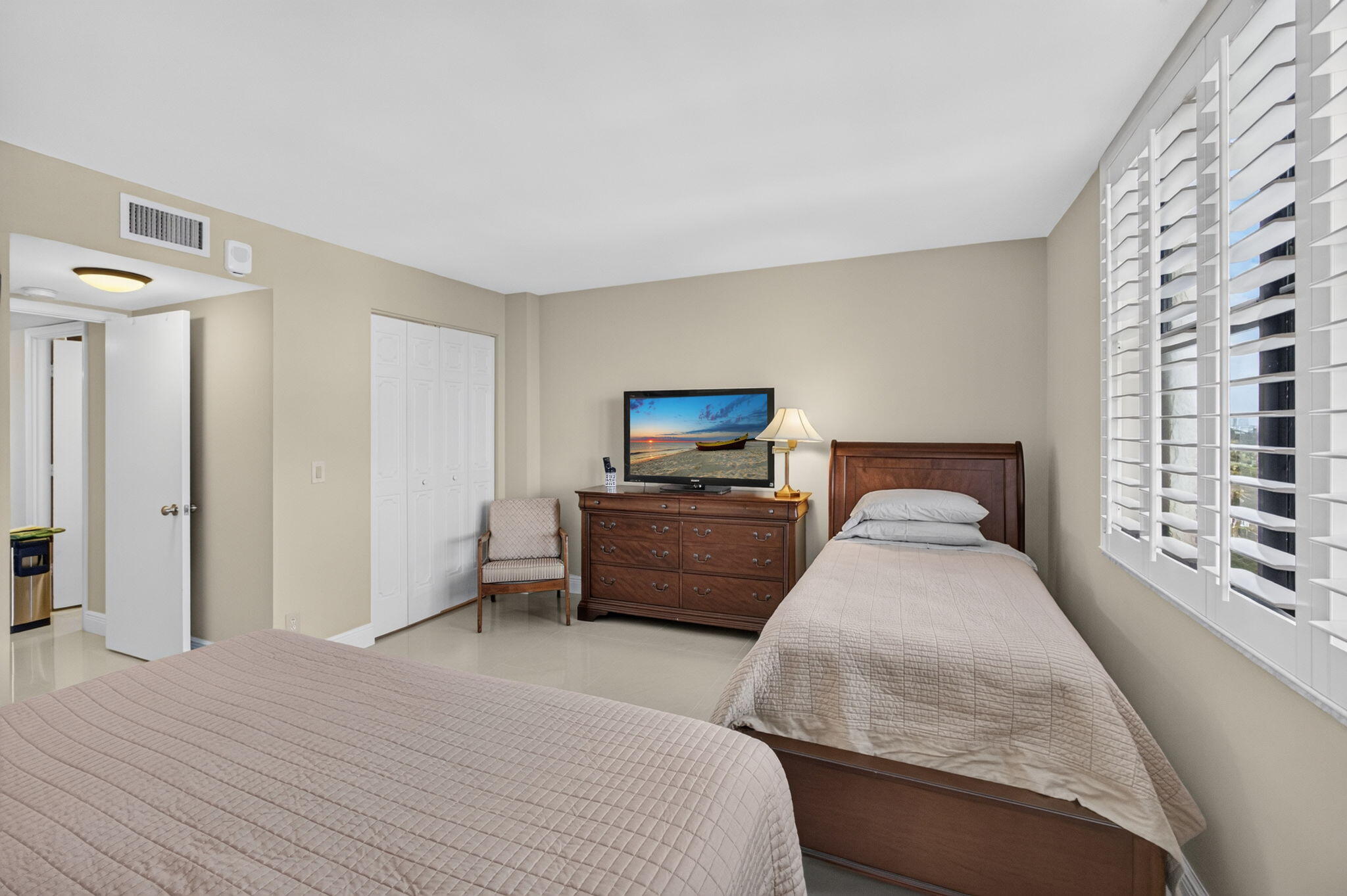 24-web-or-mls-5D1A7172