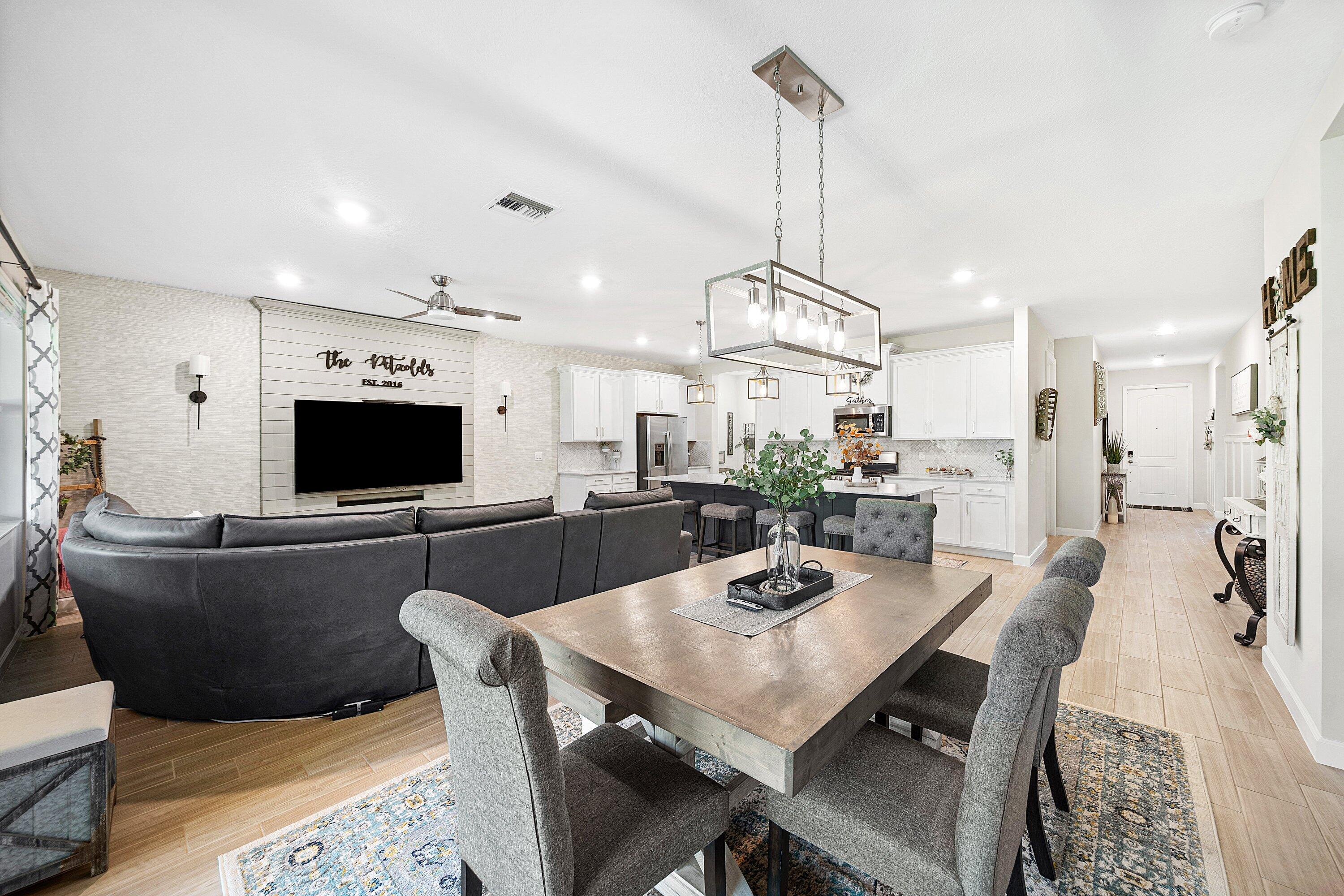 Dinning, Living Room