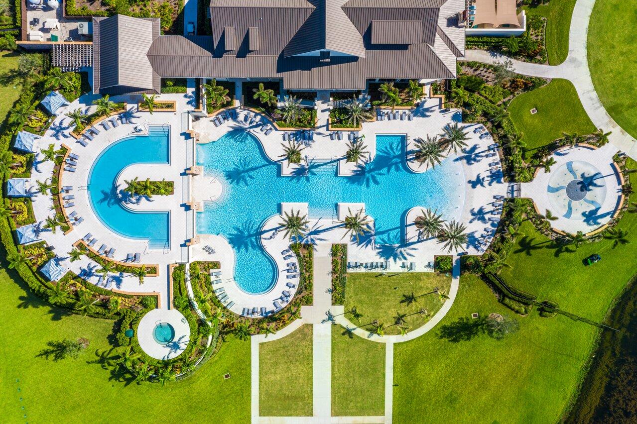 Arden Pool View