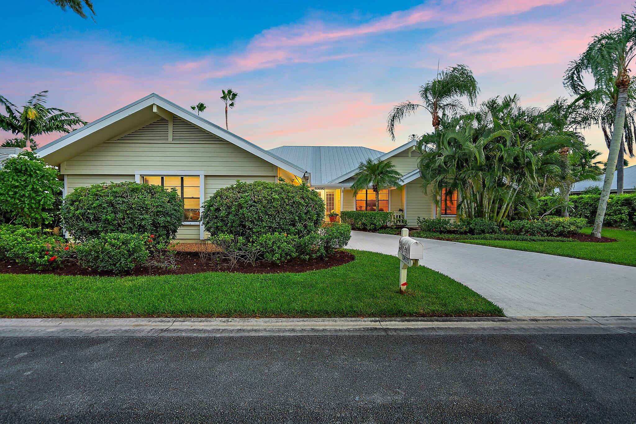 002-10690SEJupiterNarrowsDr-HobeSound-SM