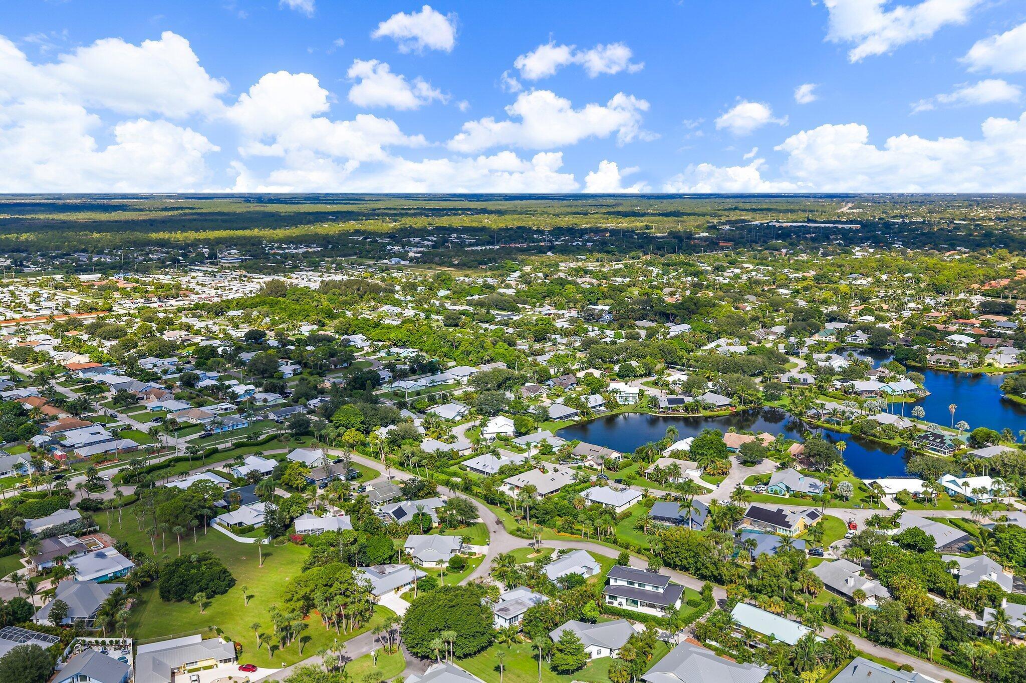 020-10690SEJupiterNarrowsDr-HobeSound-SM
