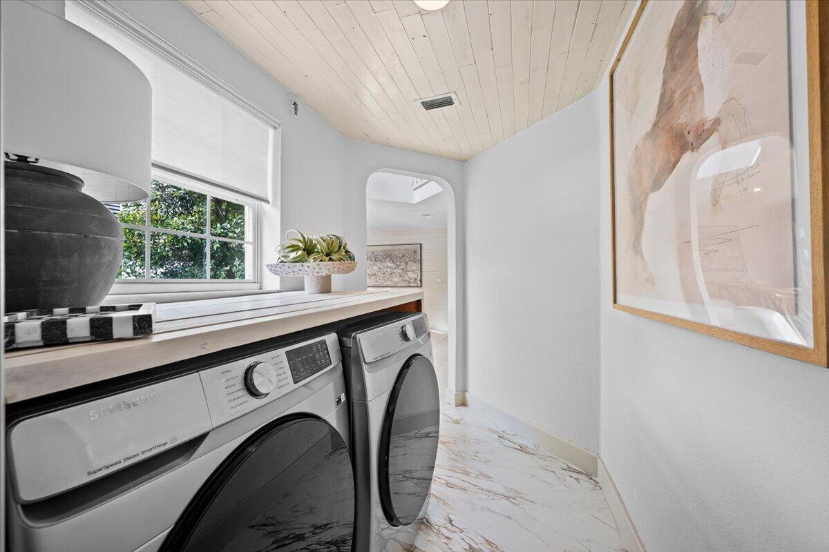 FIRST FLOOR LAUNDRY ROOM