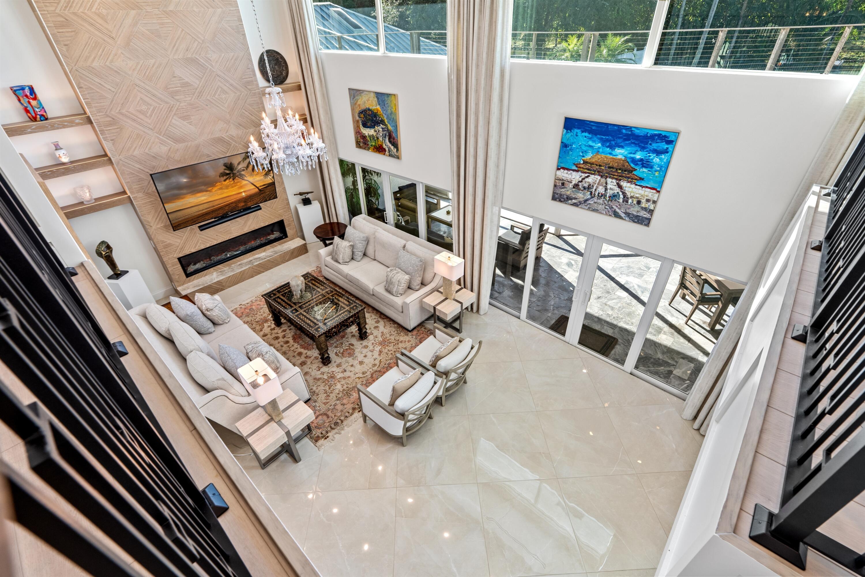 LIVING_ROOM_OVERHEAD