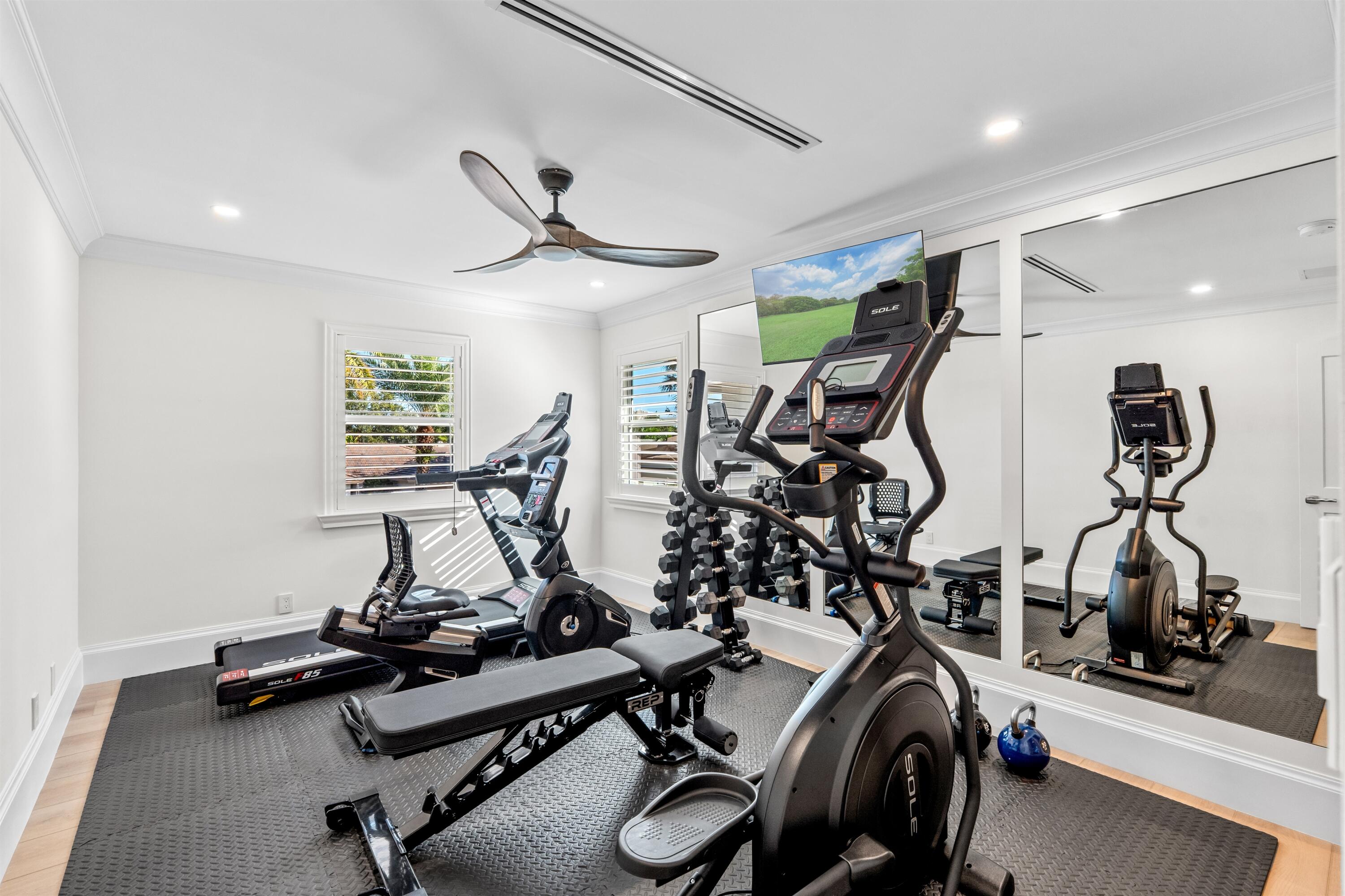 FITNESS_ROOM_ANGLE