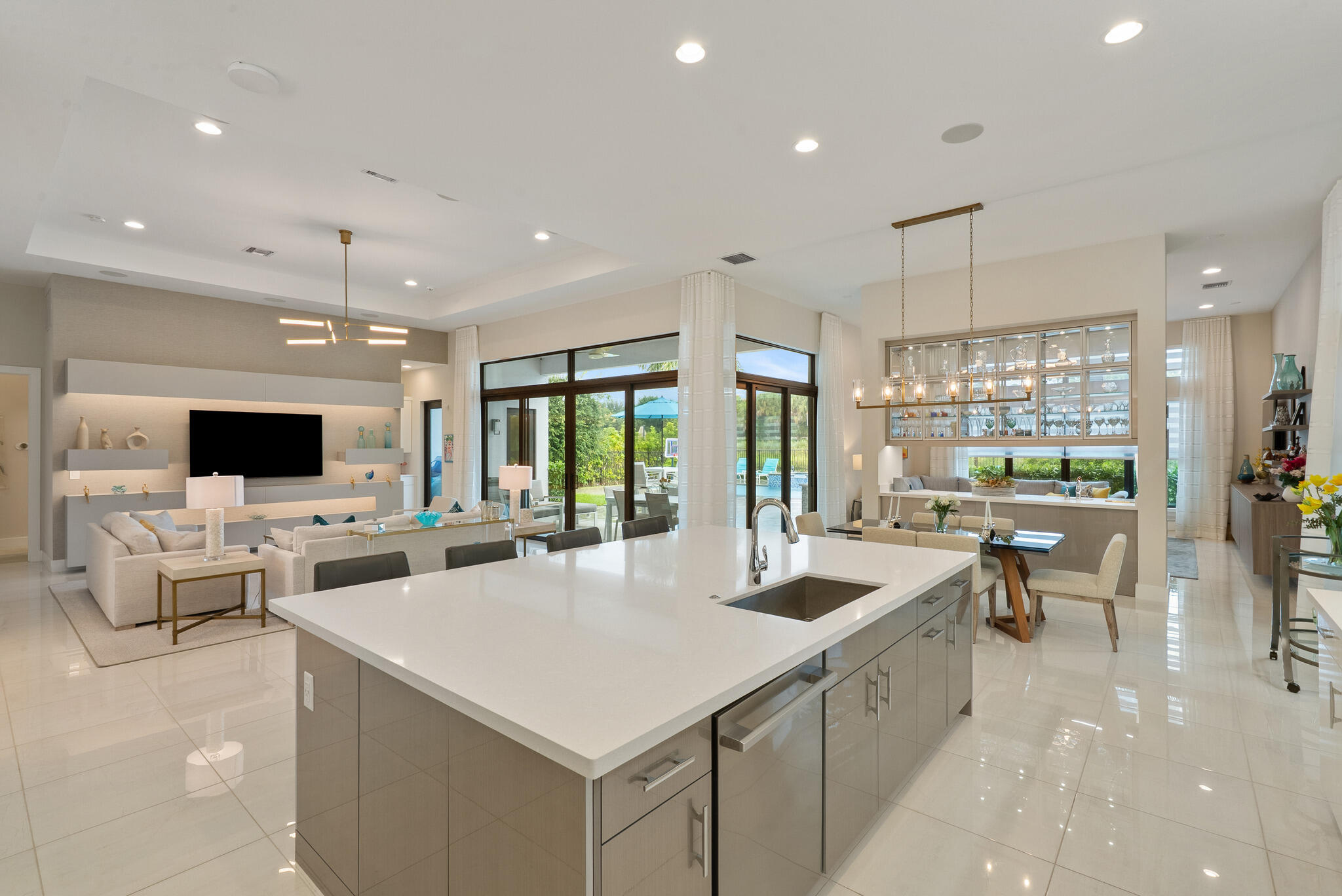 Elegant Gourmet Kitchen
