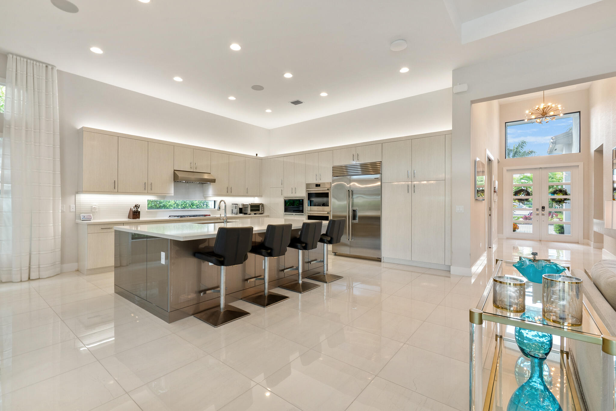 Elegant Gourmet Kitchen
