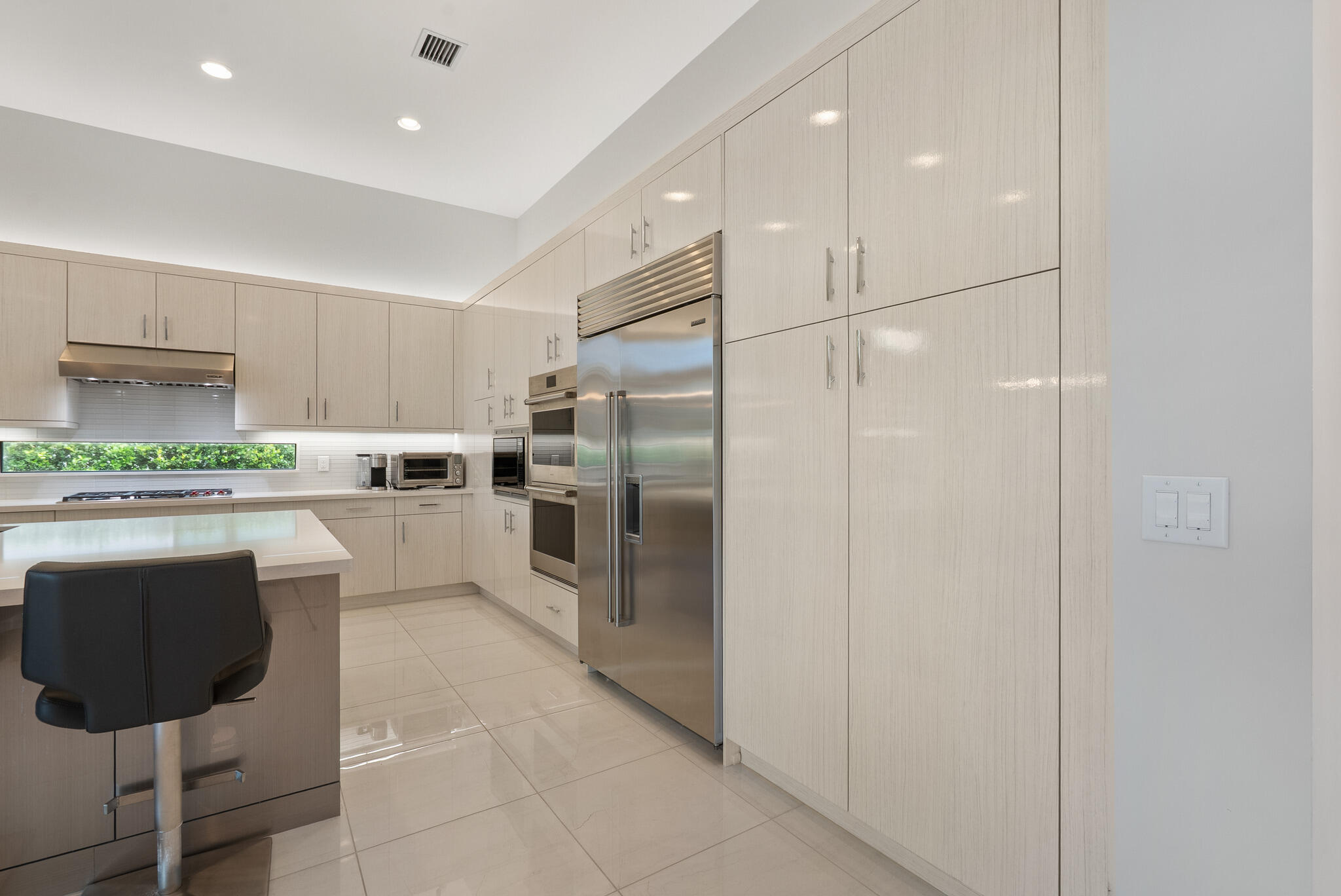 Elegant Gourmet Kitchen