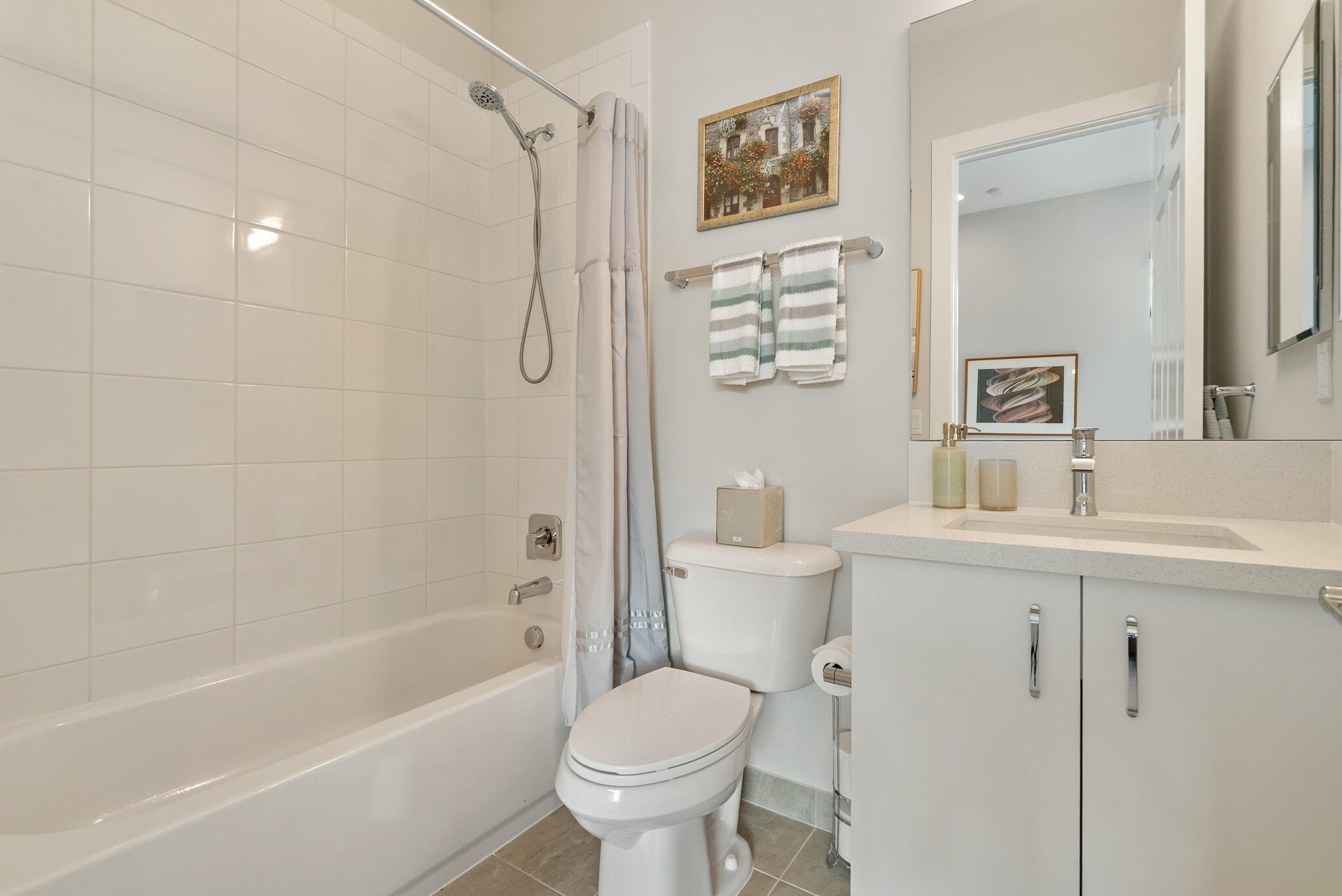 En Suite Bath