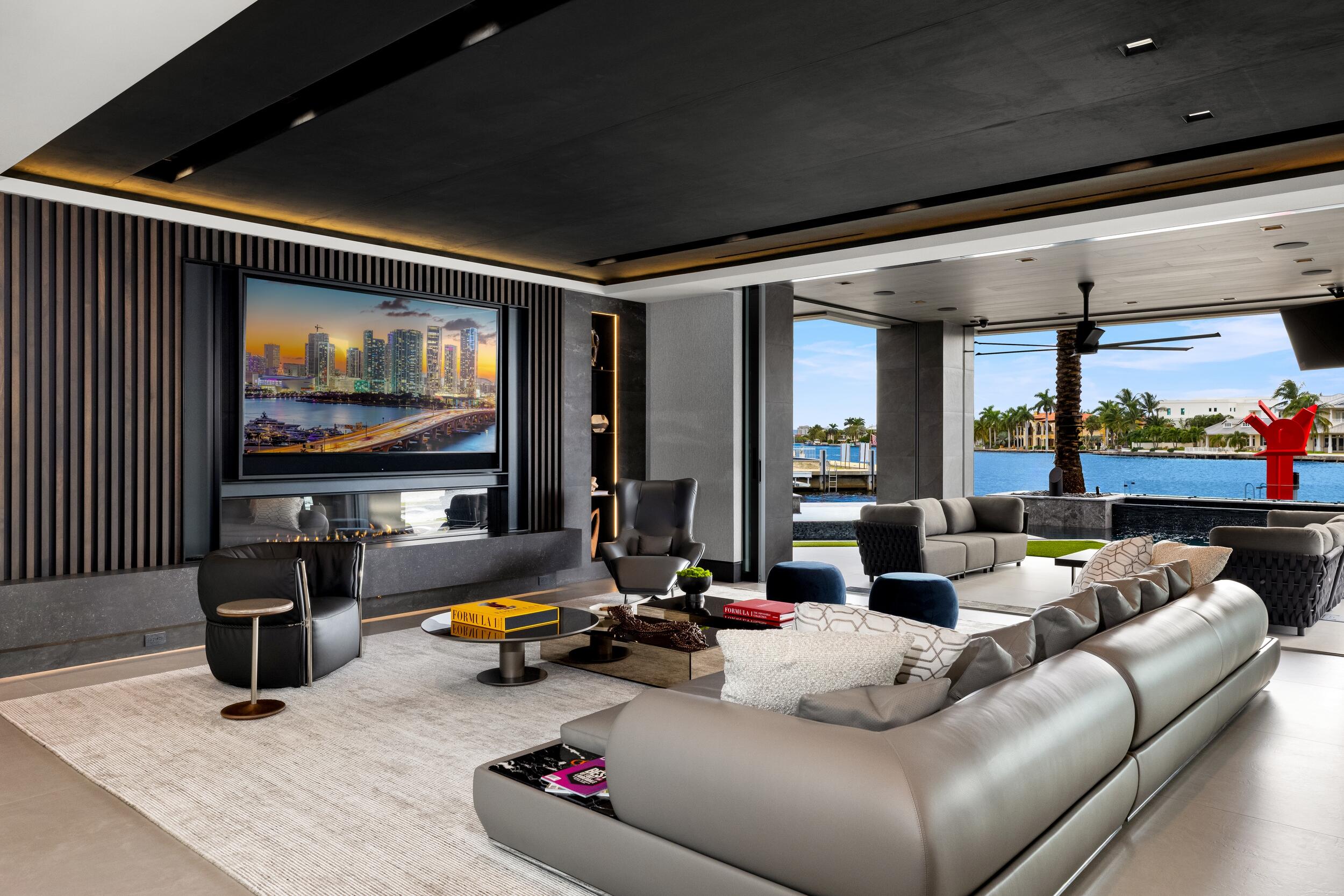 Living Area 4