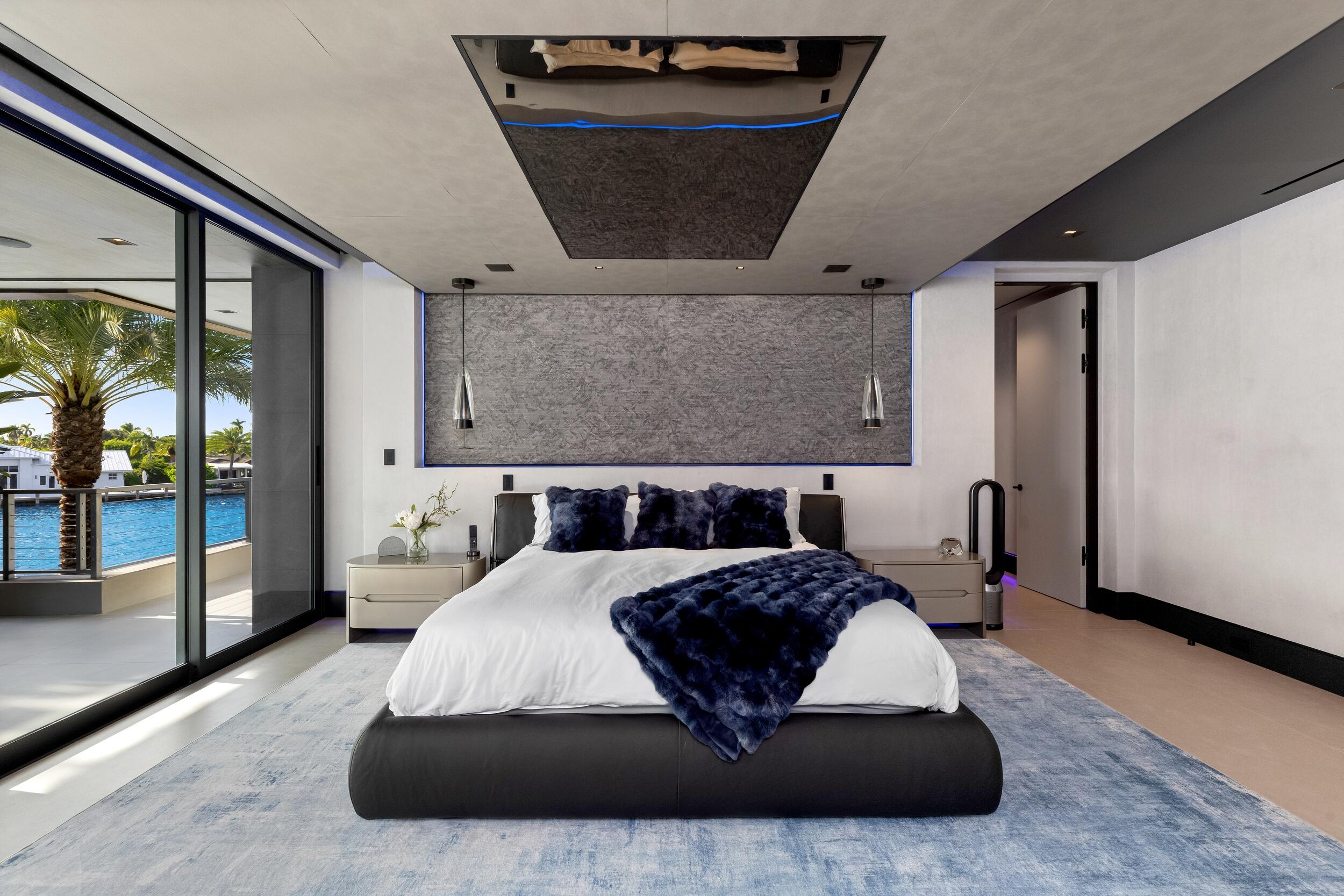 Master Bed 3
