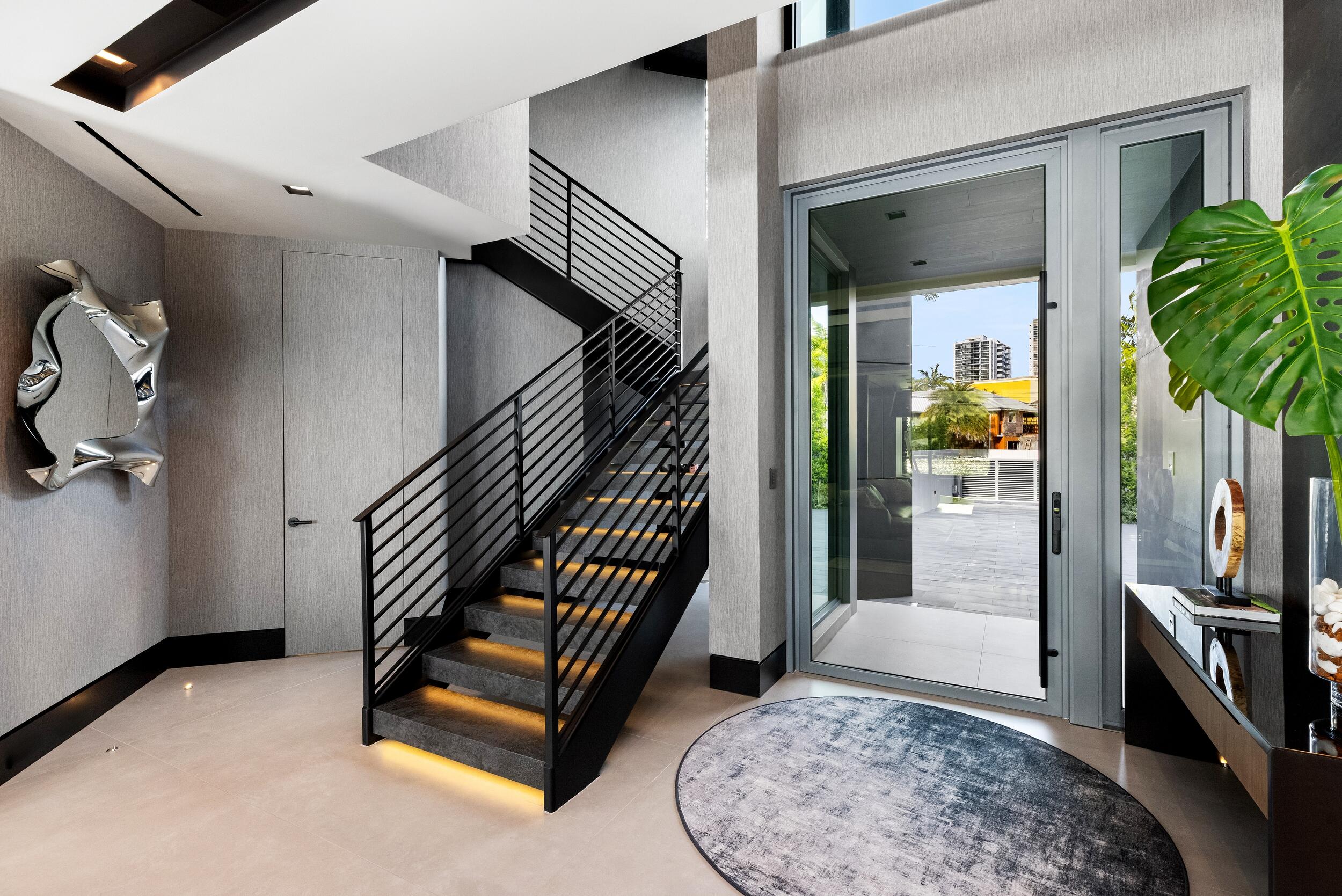 Foyer 1