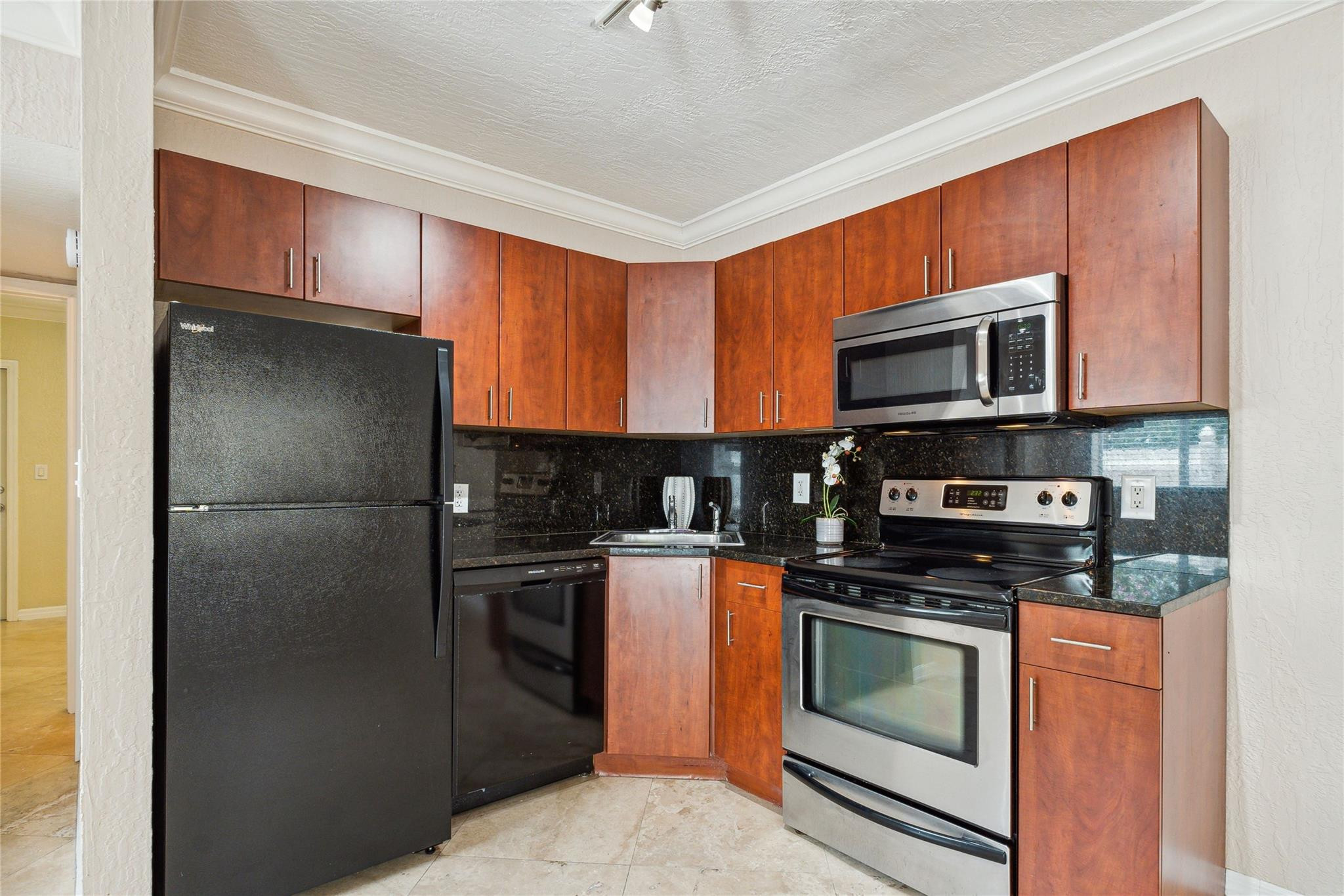 Modern kitchen