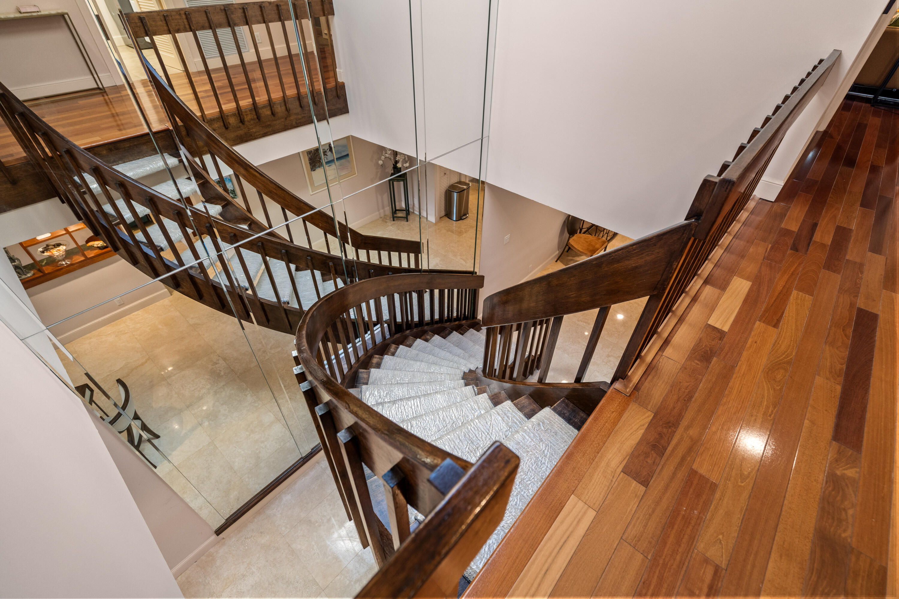 STAIRS/UPSTAIRS VIEW