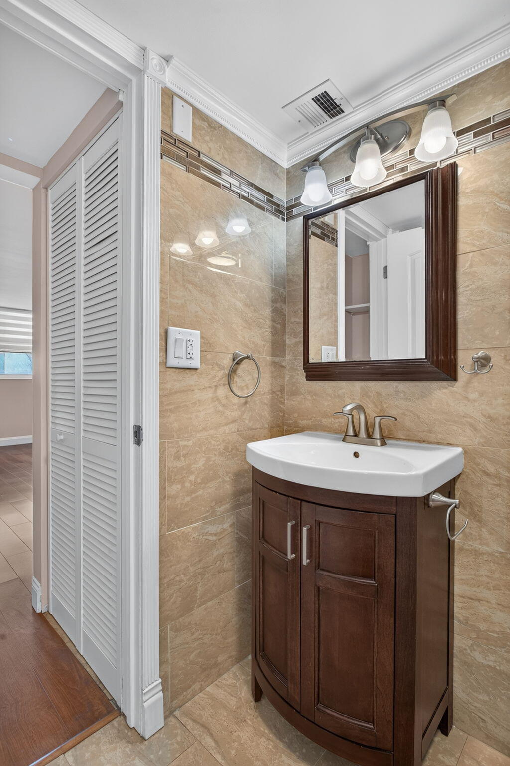 18-web-or-mls-1505 -23