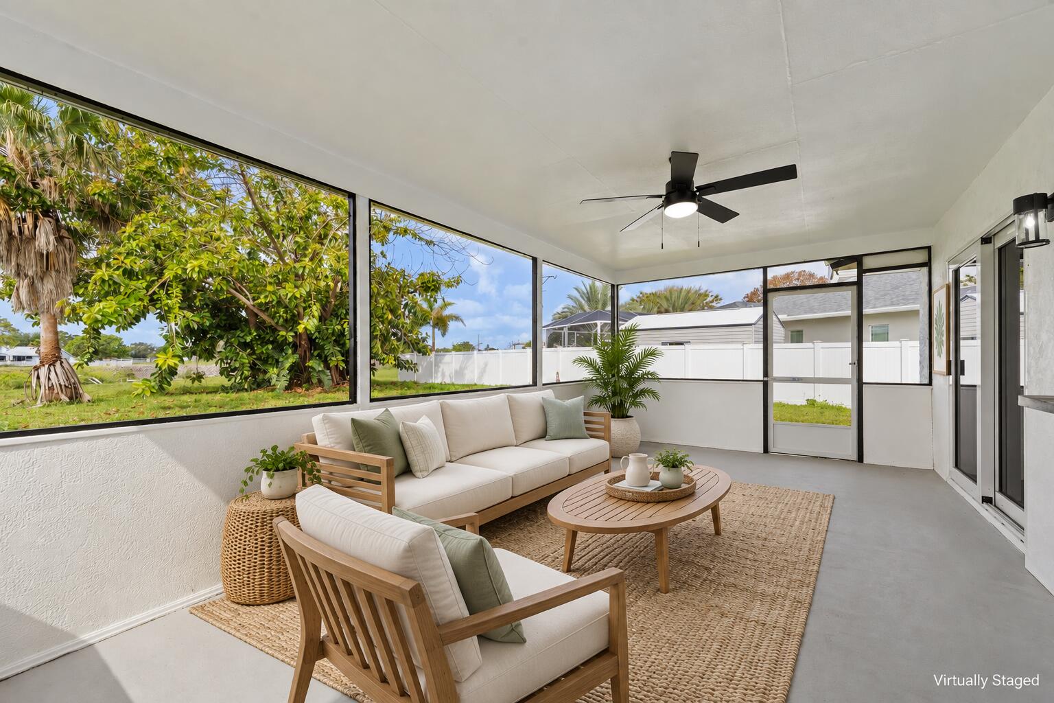 Relaxed coastal-modern screened patio-5