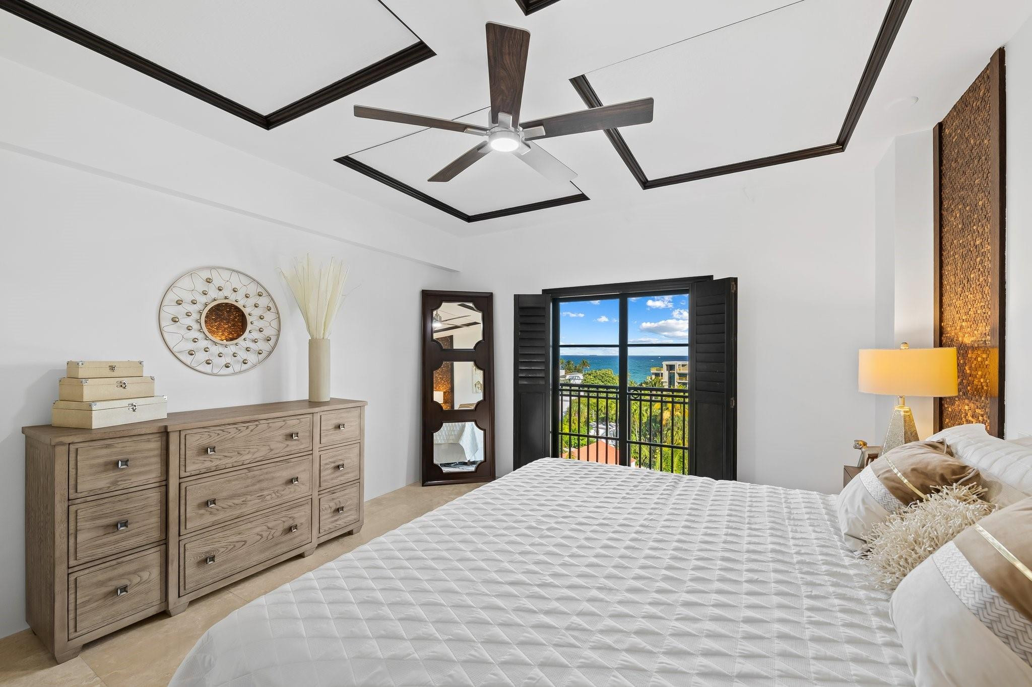Main Owner Bedroom With Amazing view of the ocean