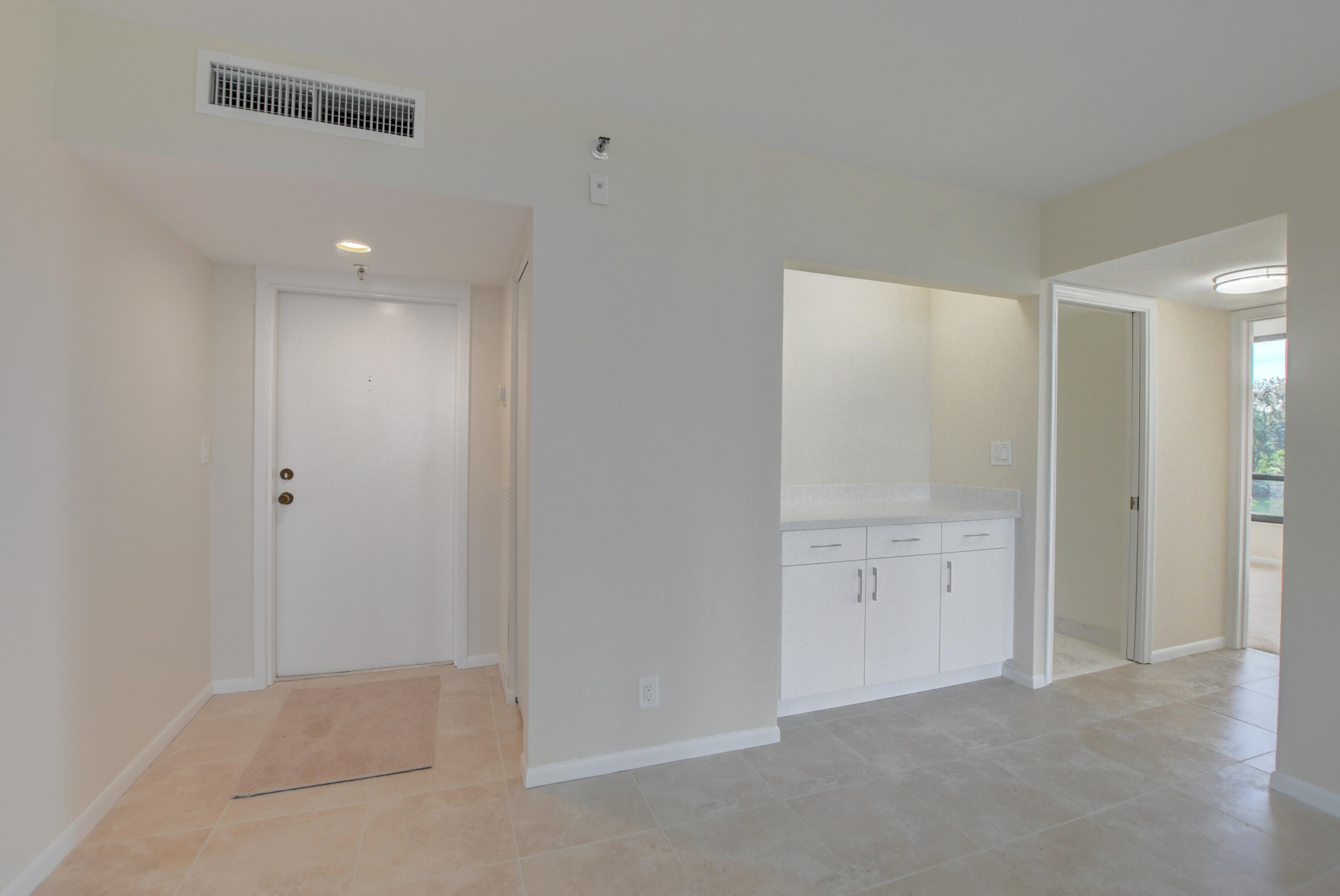 Entry way
