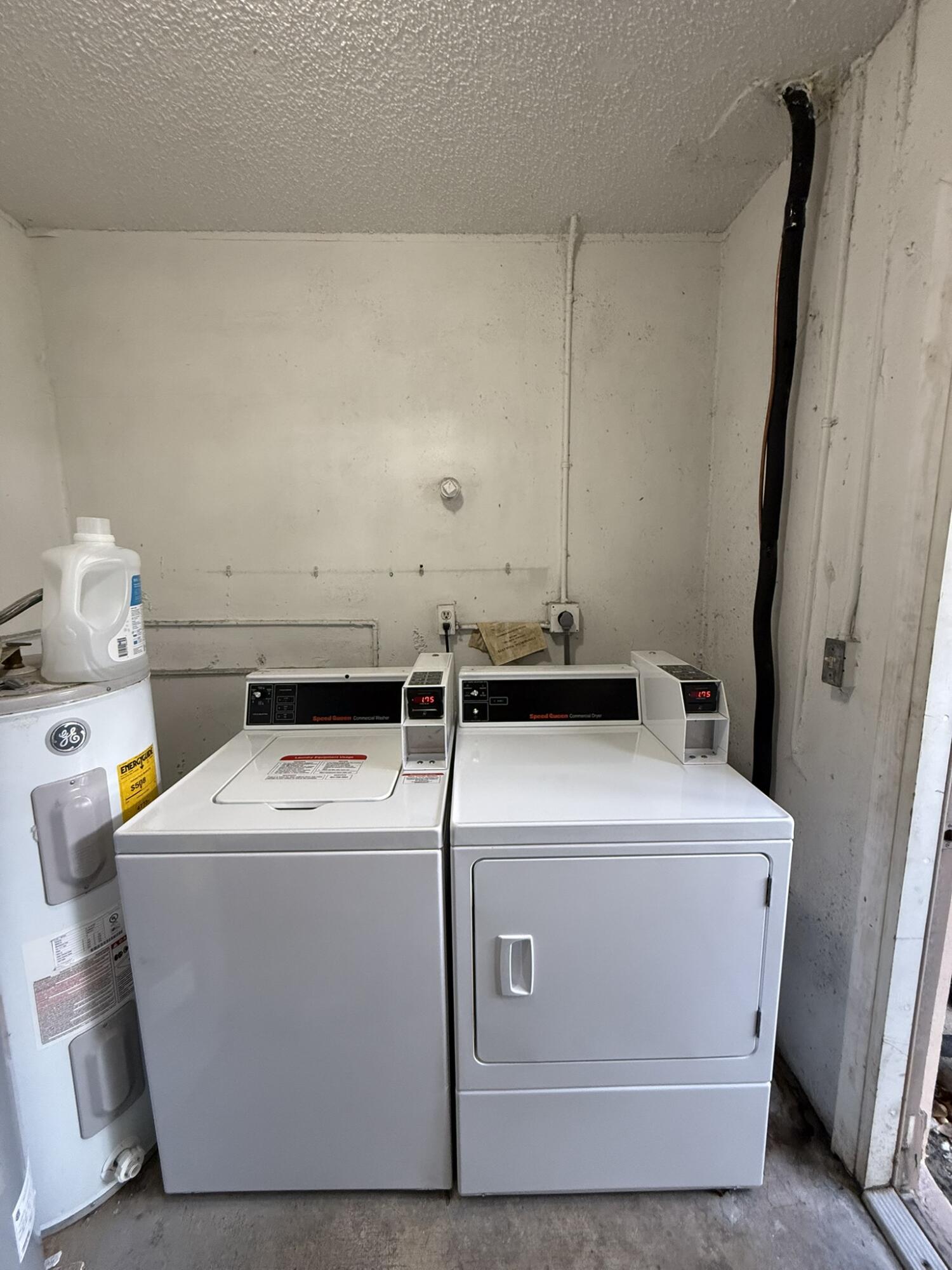 Card operated laundry right next to villa