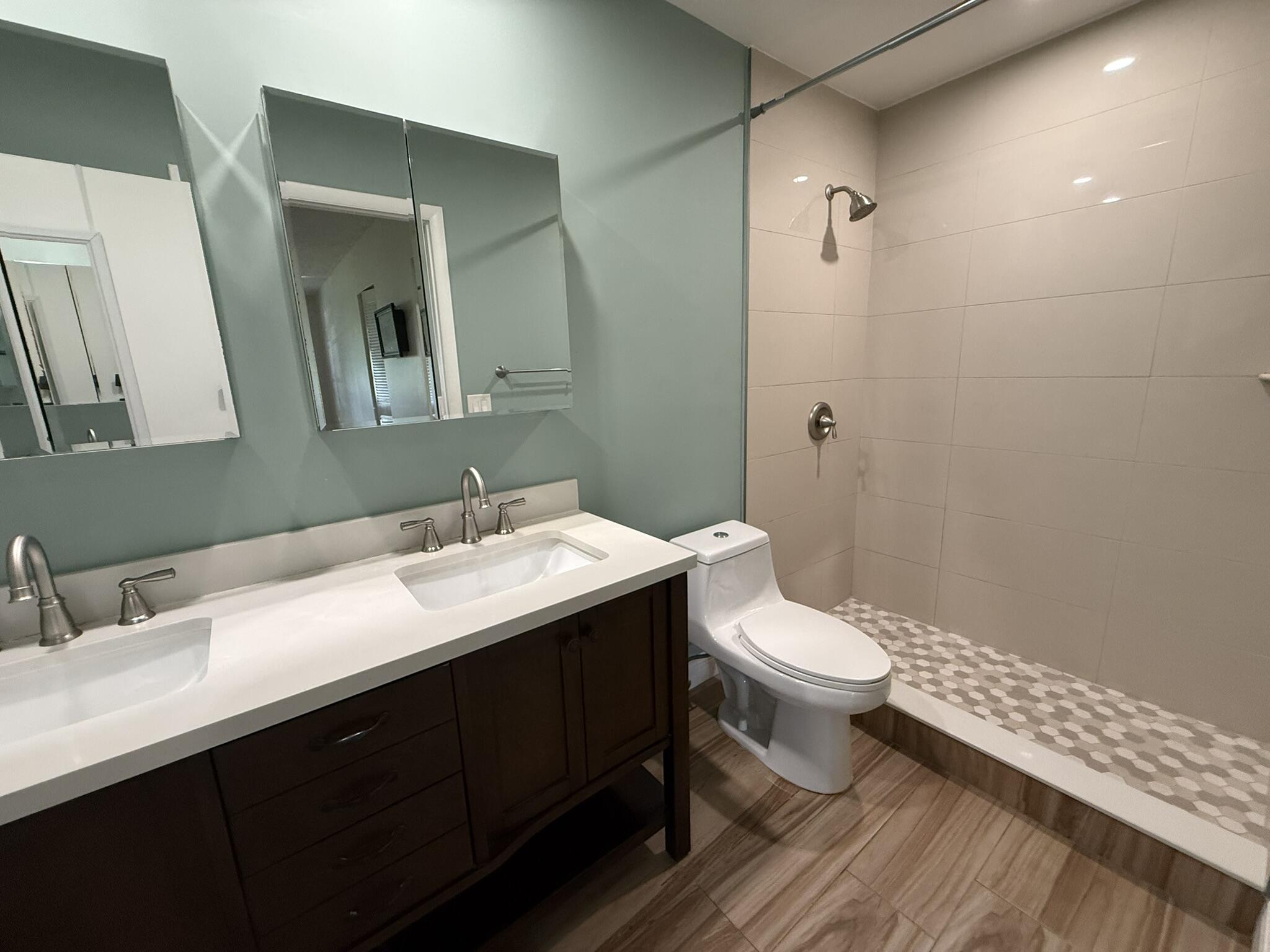 Primary ensuite bathroom