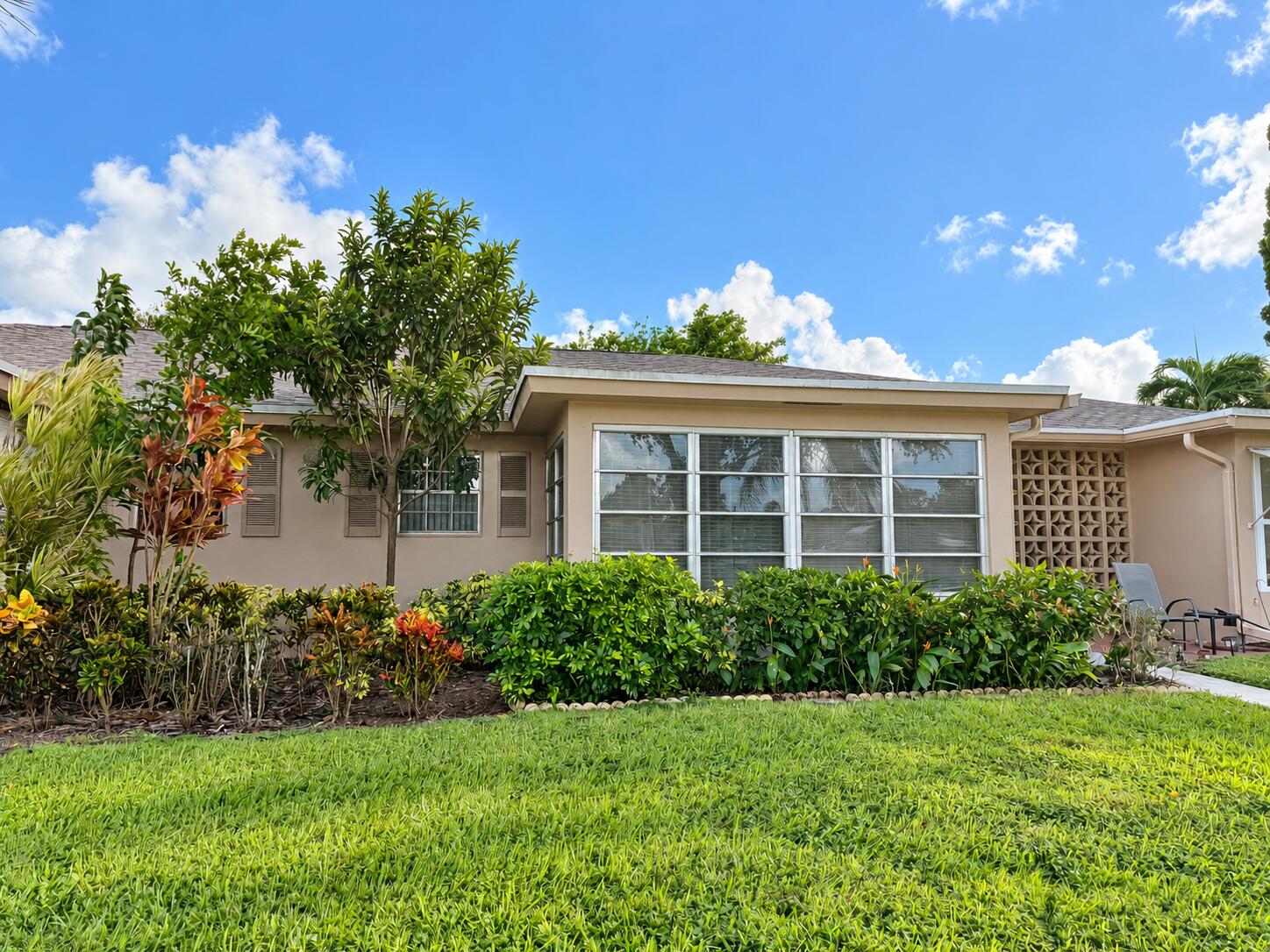 One story villa in Delray Beach 55+