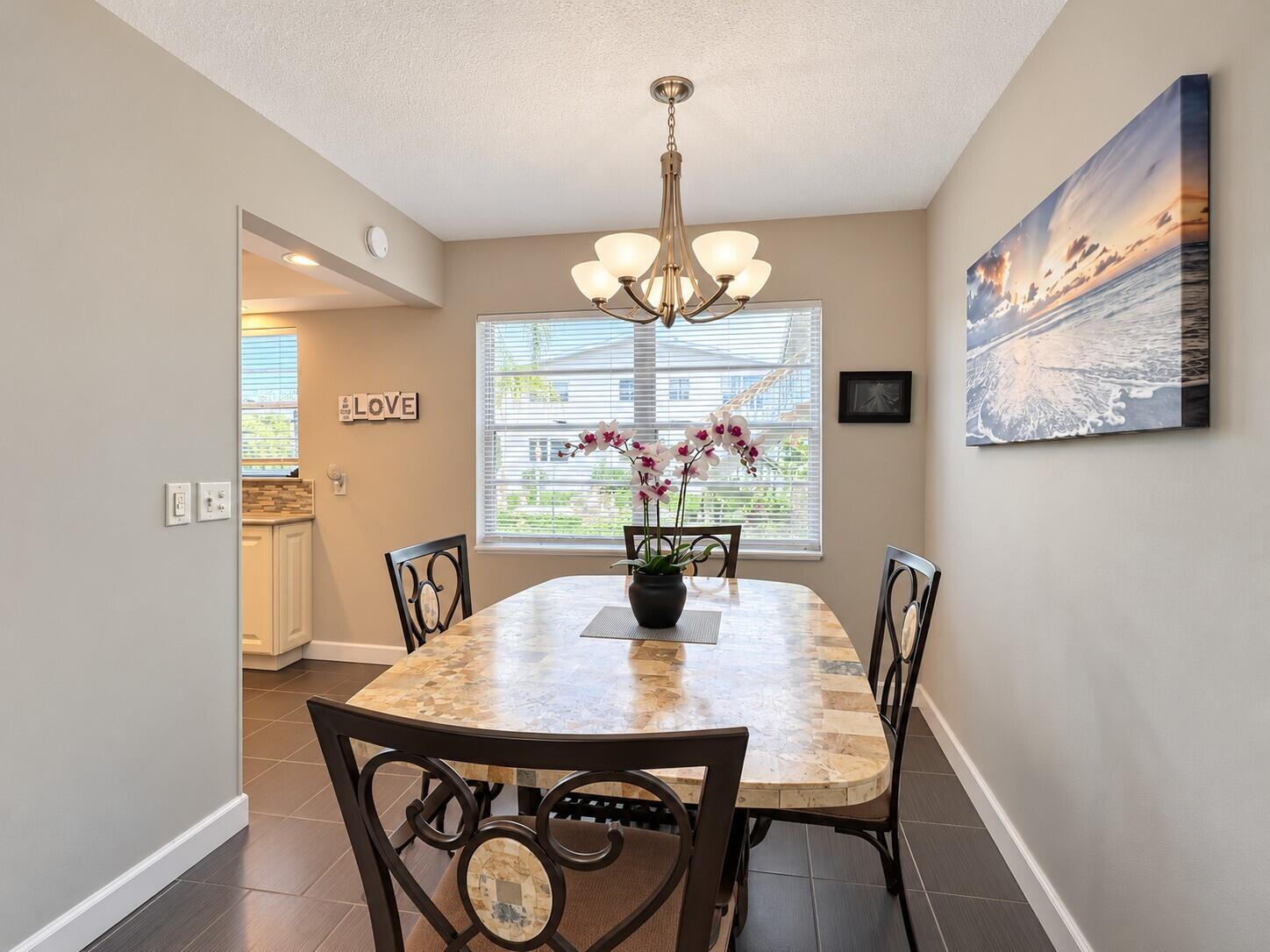 Elegant Dining Area
