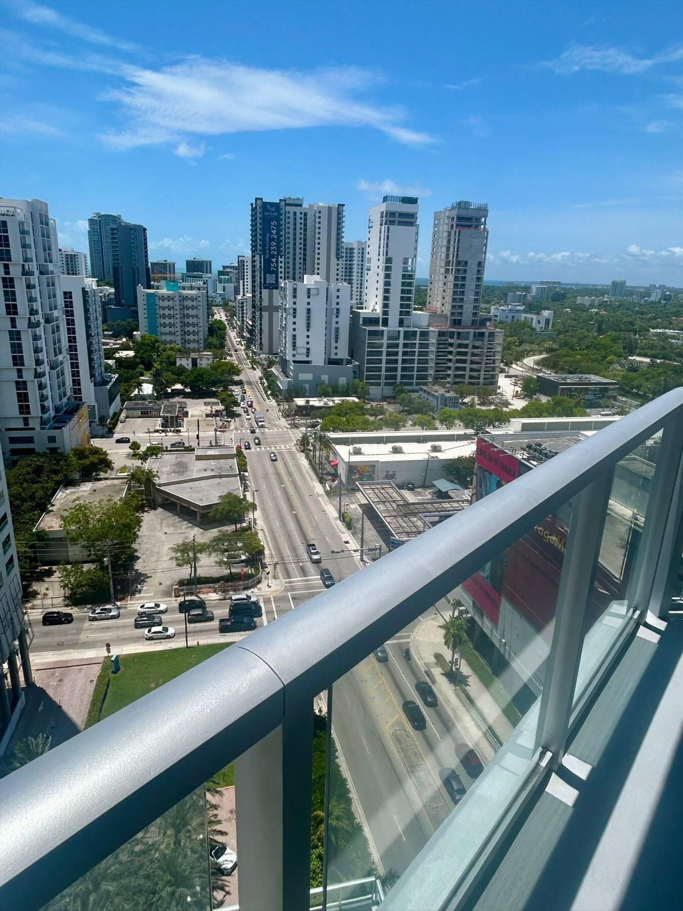 16051844-6