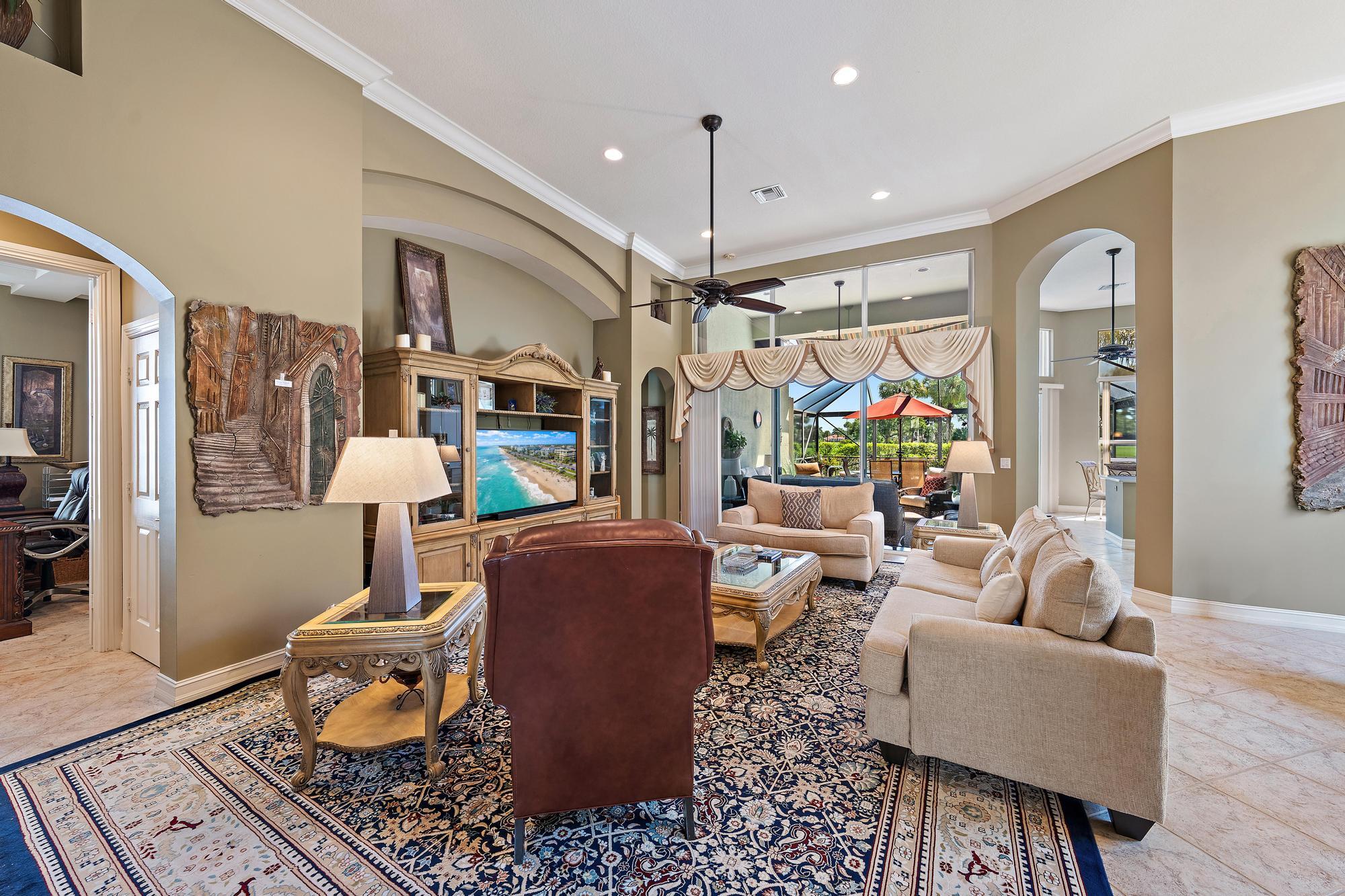 7964 Via Villagio