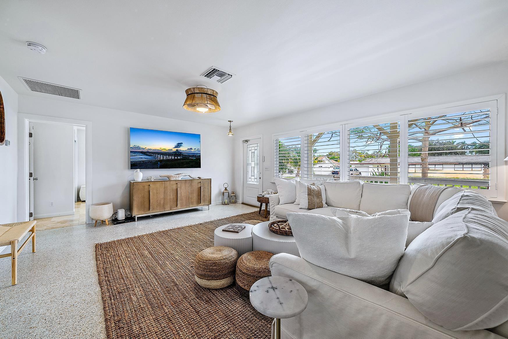 19353 W Indies Ln-6-MLS