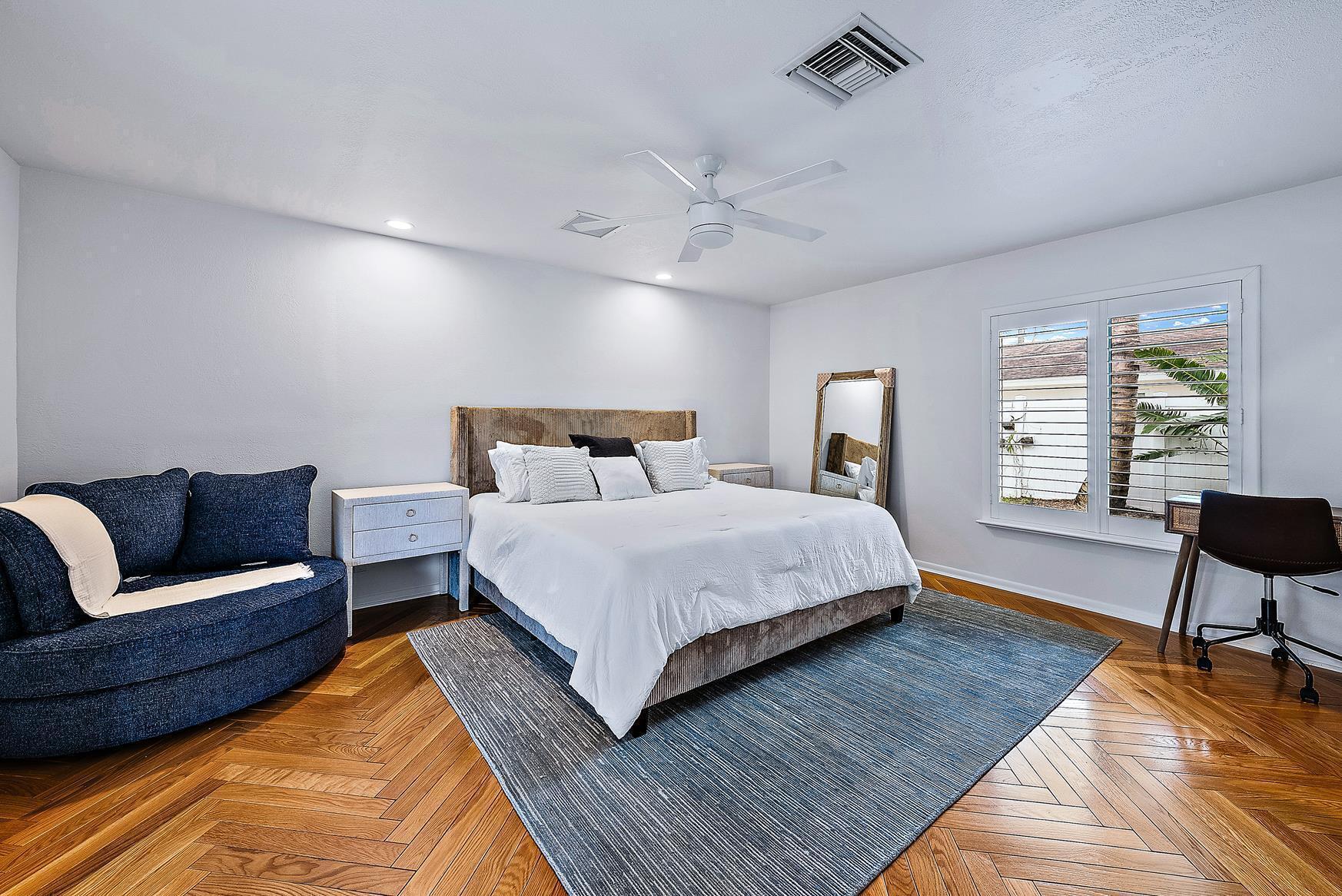 19353 W Indies Ln-20-MLS
