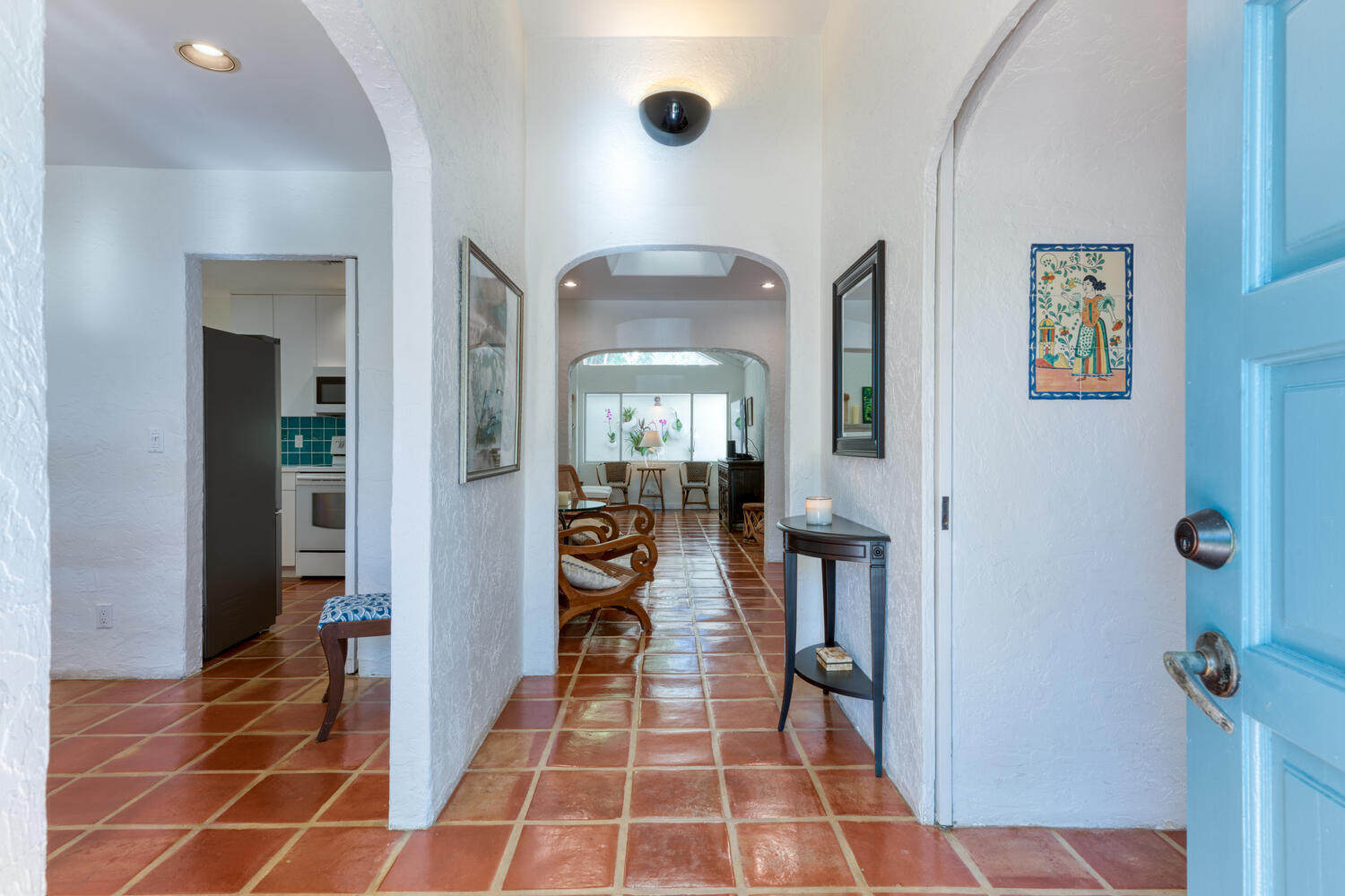 217 Debra Ln Palm Beach FL-large-008-019