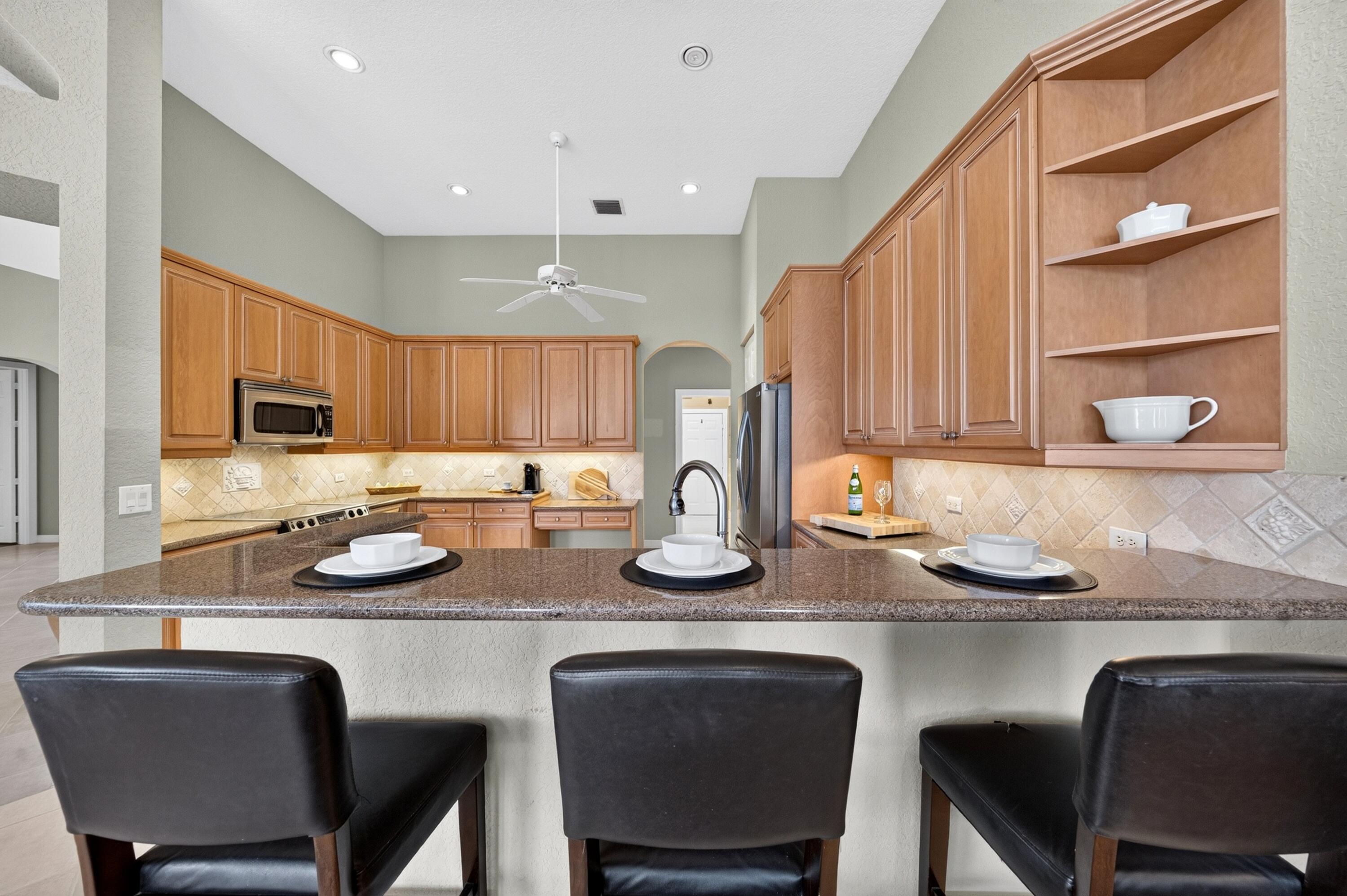 018-009-Kitchen-4000x2662
