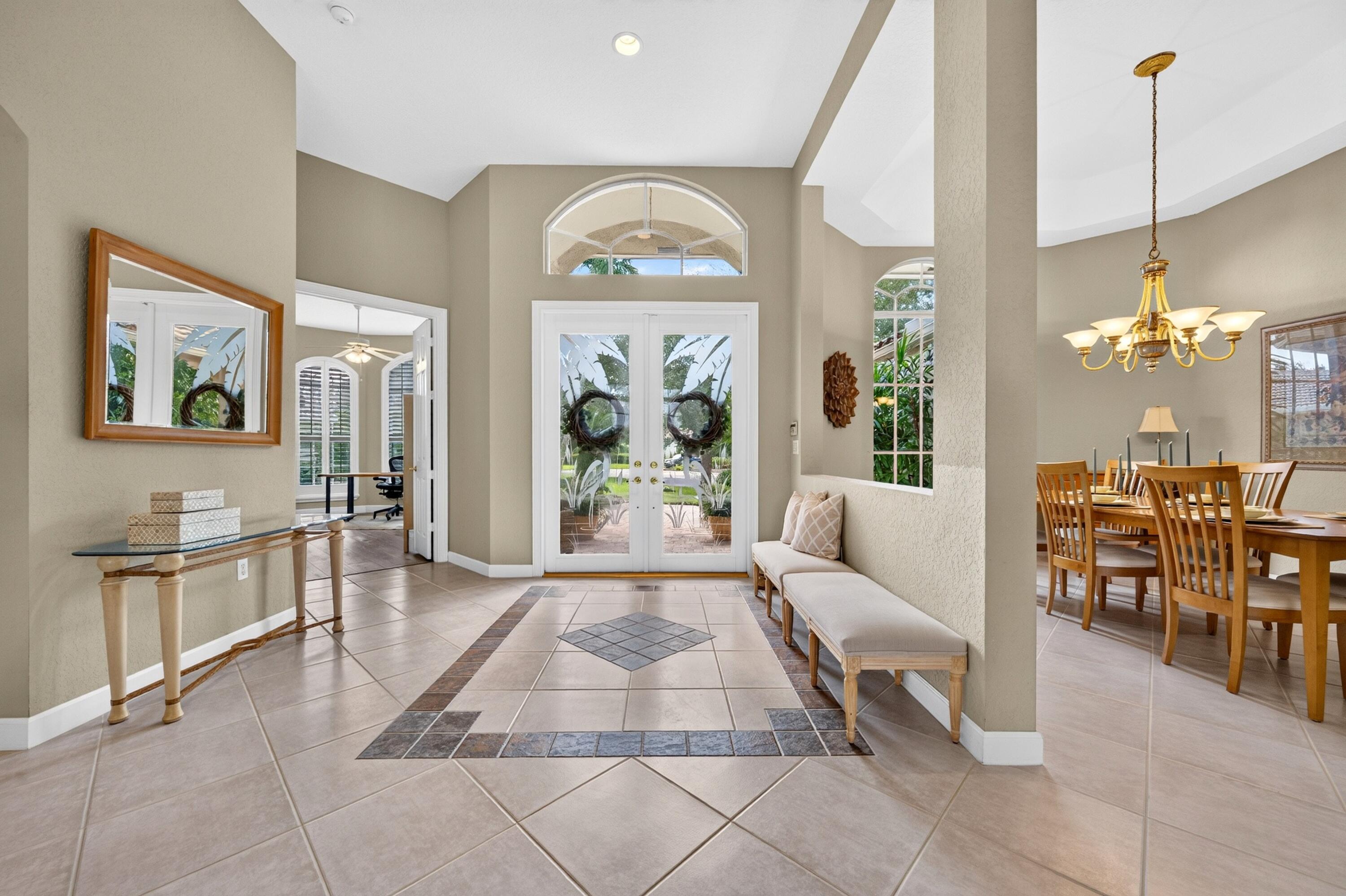 006-056-Foyer-4000x2664