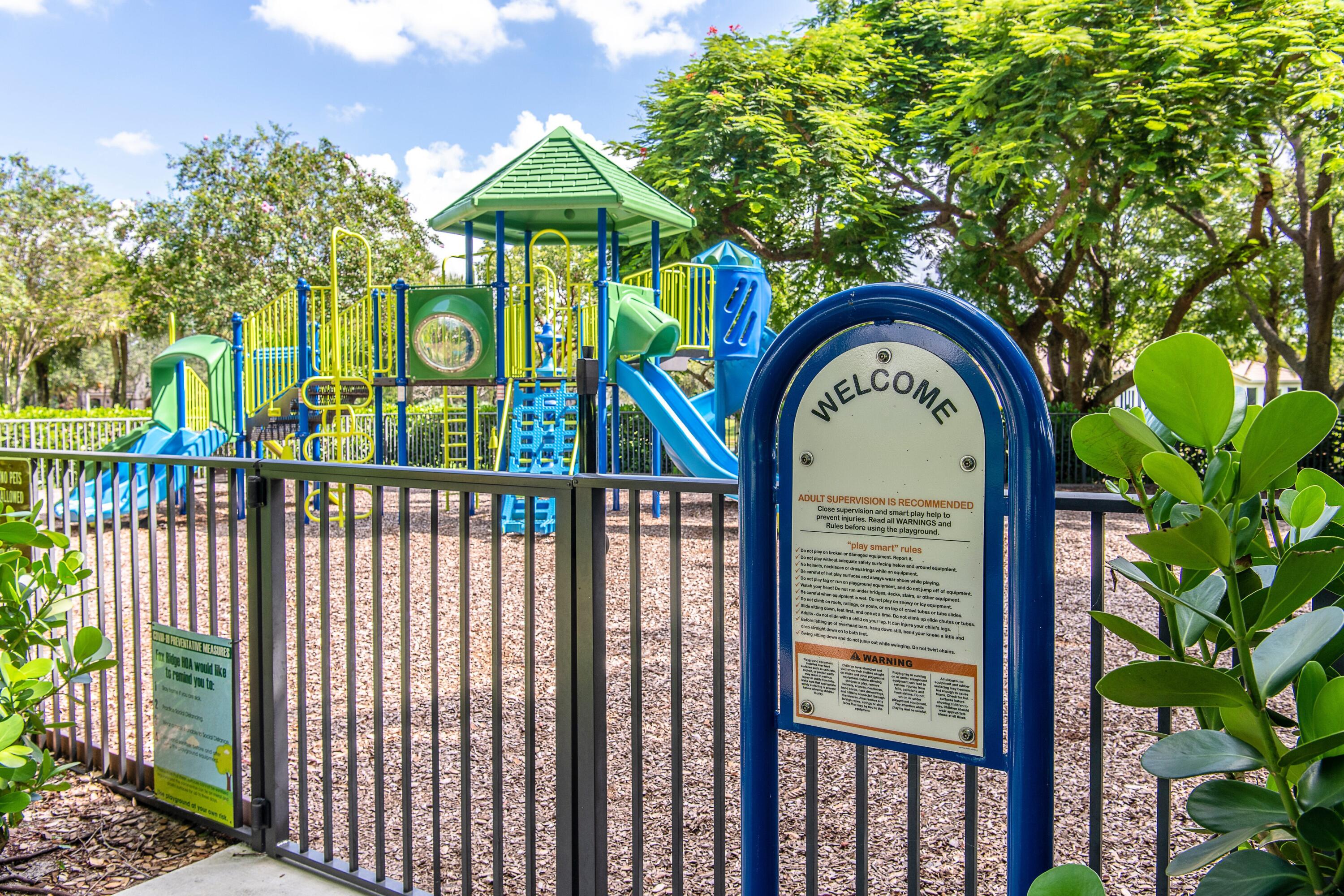 066-063-fox ridge playground-4000x2667