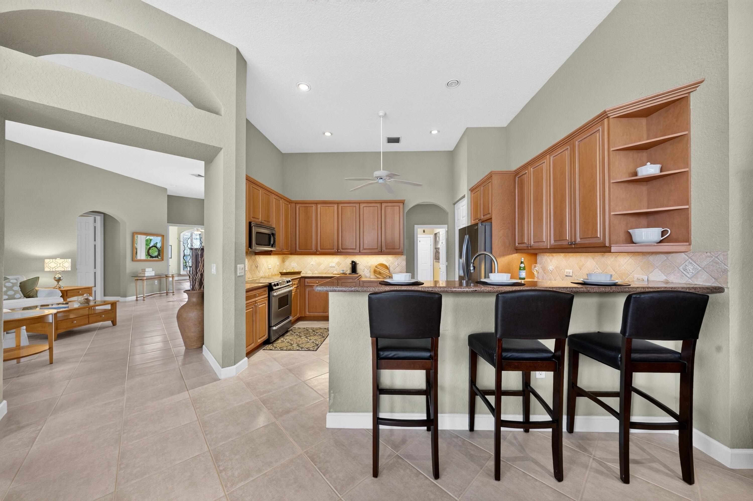 014-048-Kitchen-4000x2662
