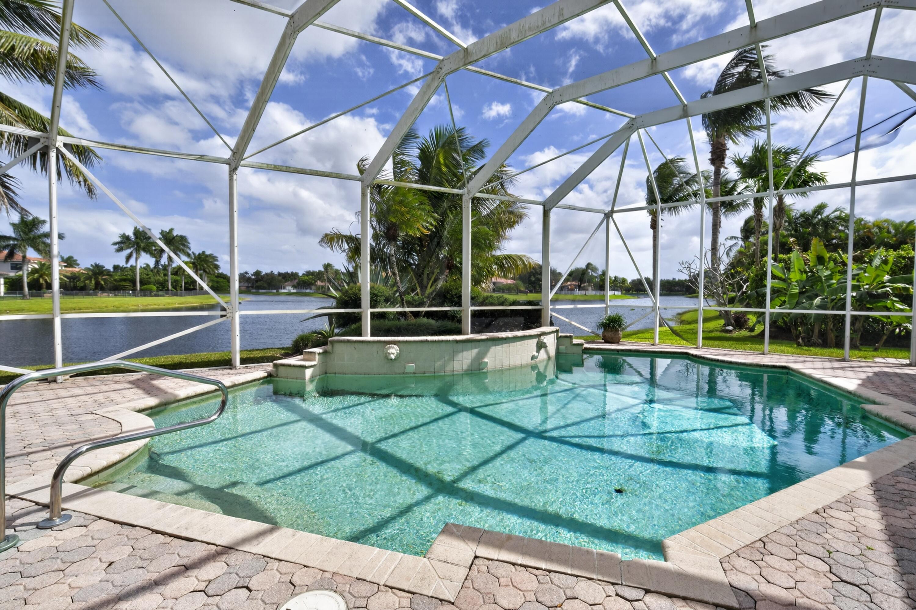 046-016-Pool-4000x2664