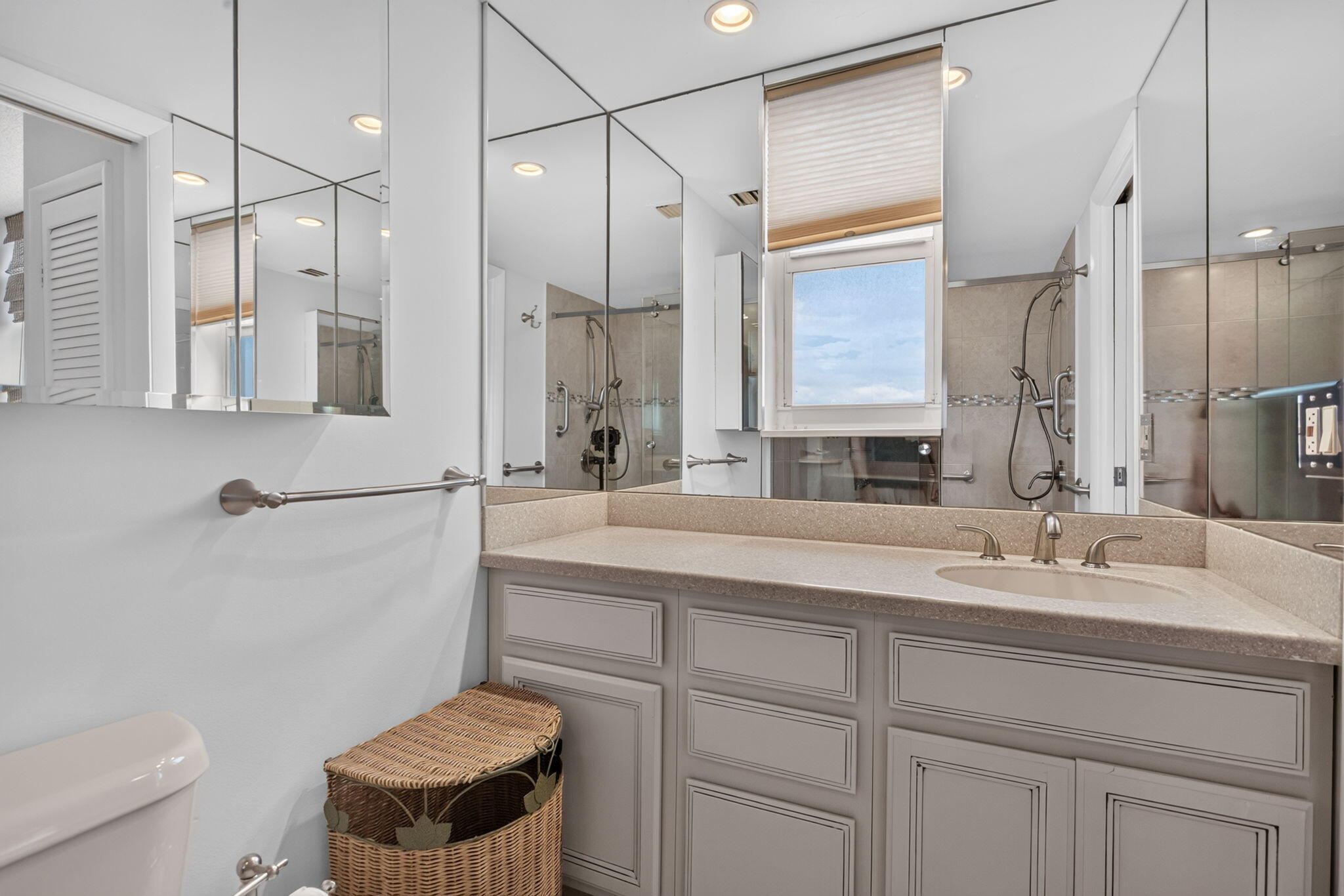 6-web-or-mls-1050-4