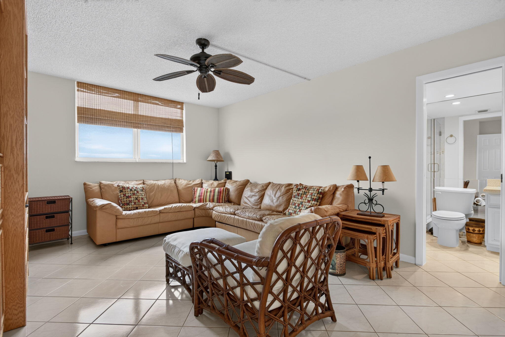 12-web-or-mls-1050-10