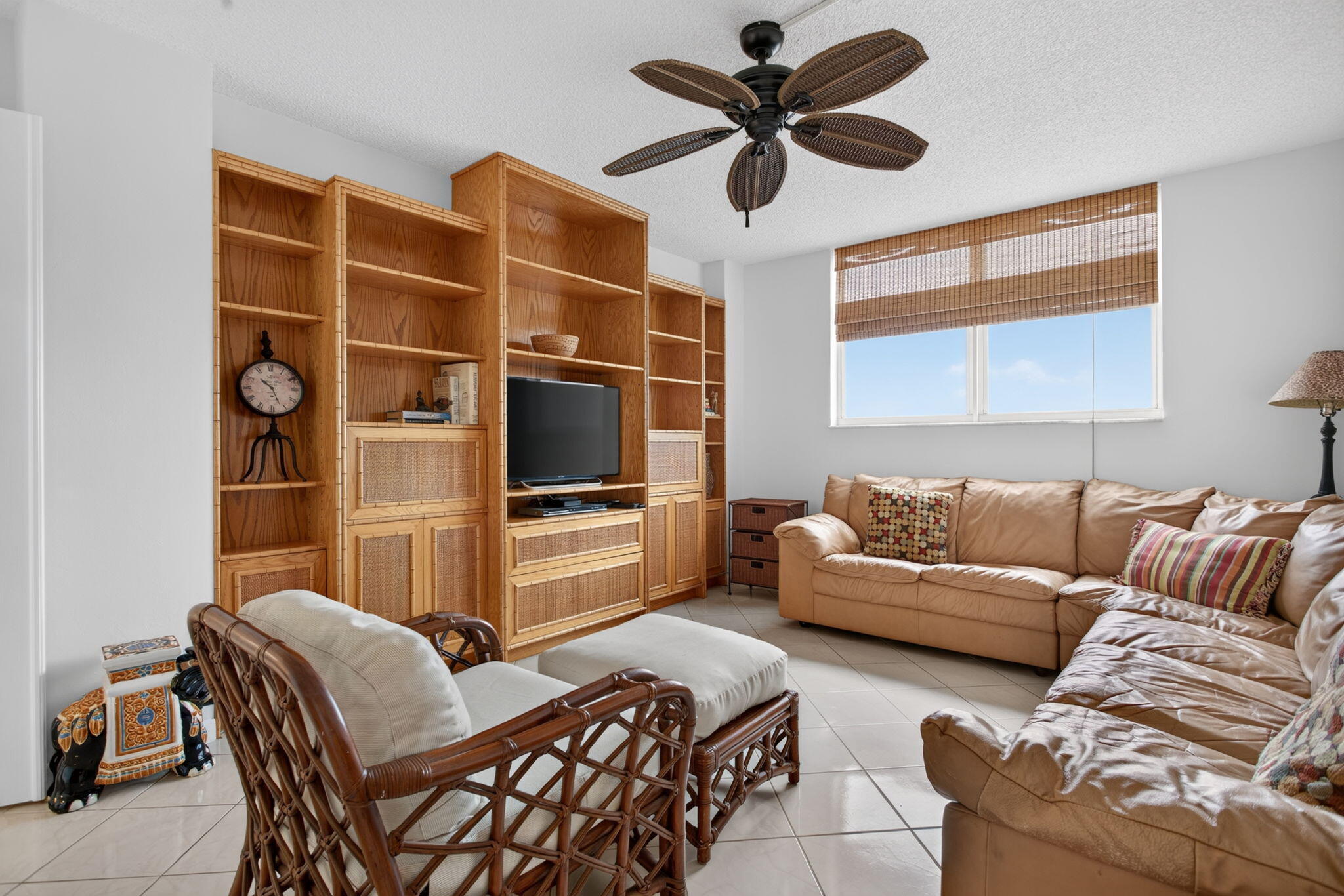 11-web-or-mls-1050-9