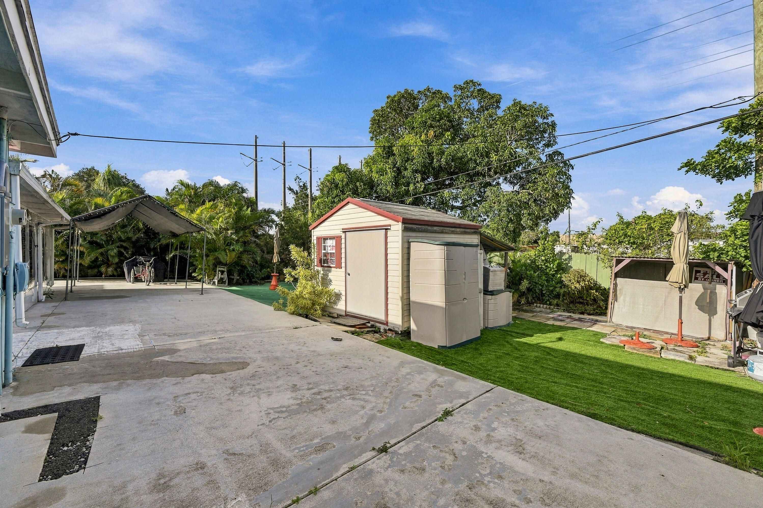 Shed with permit