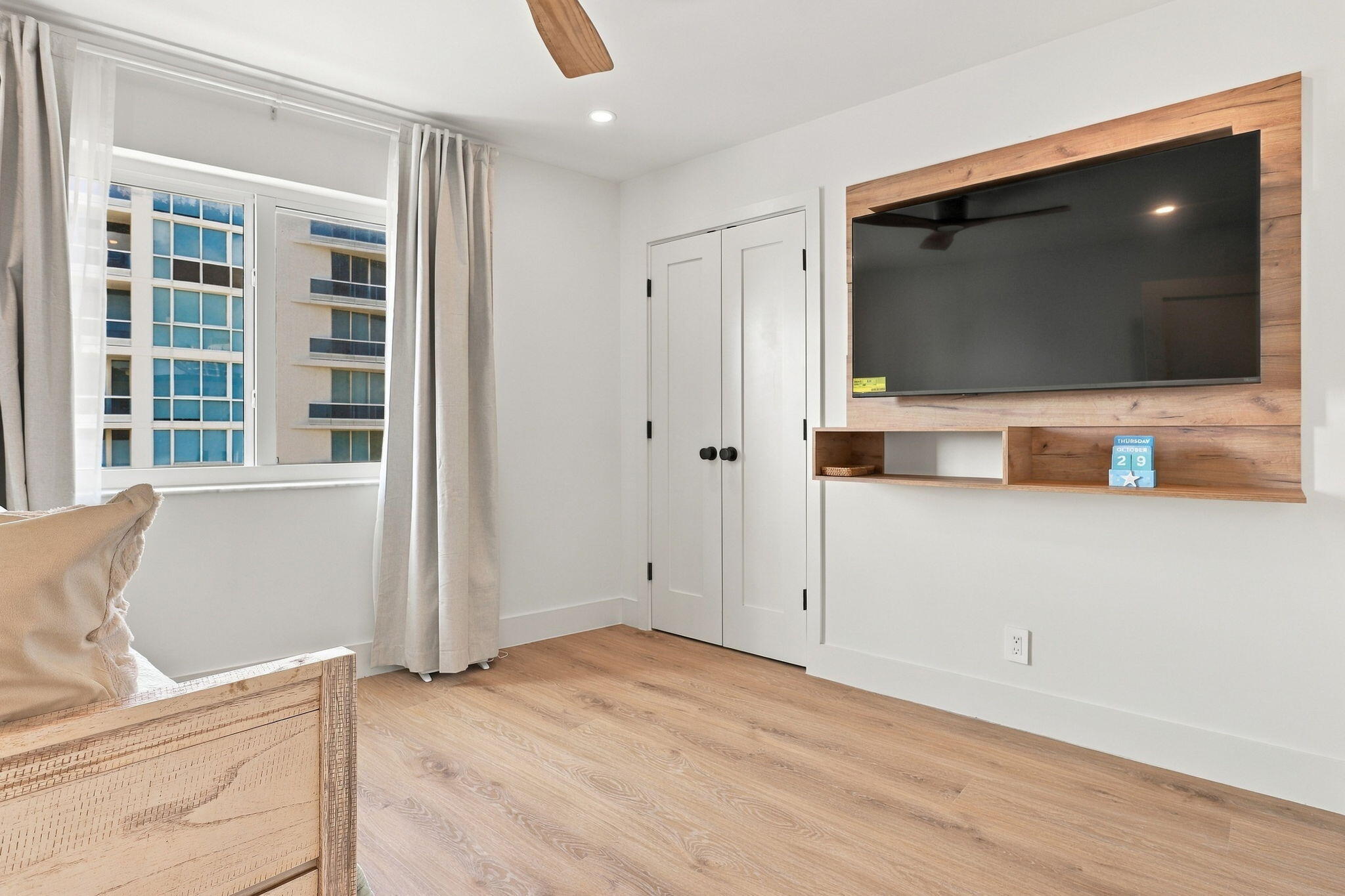 Second Bedroom with Trundle Bed(s)