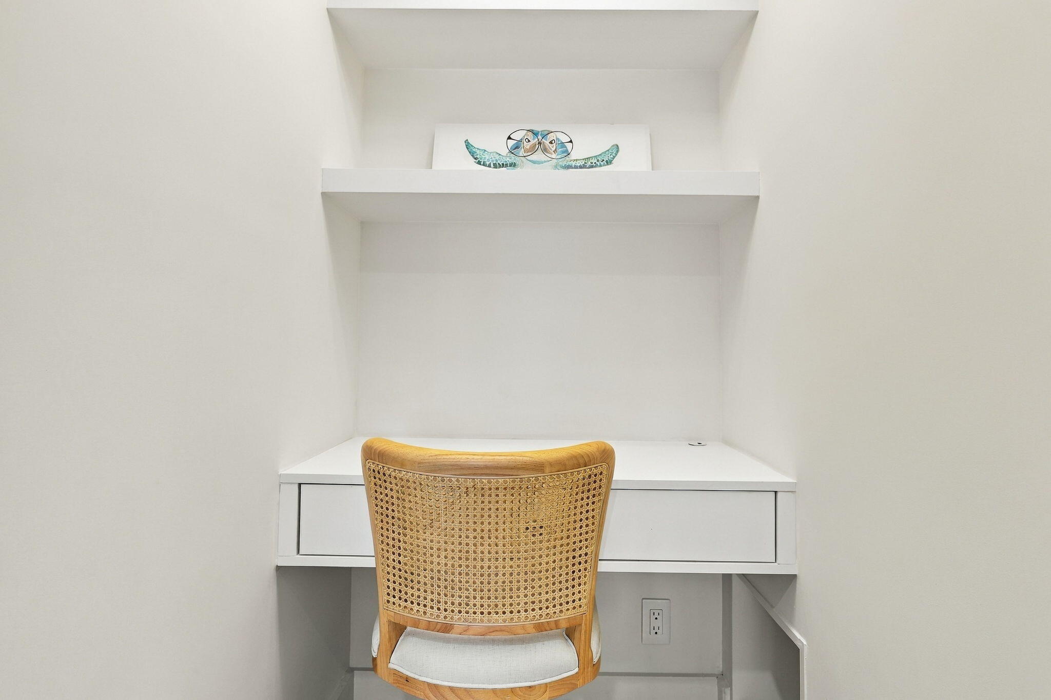 Bonus Office Space