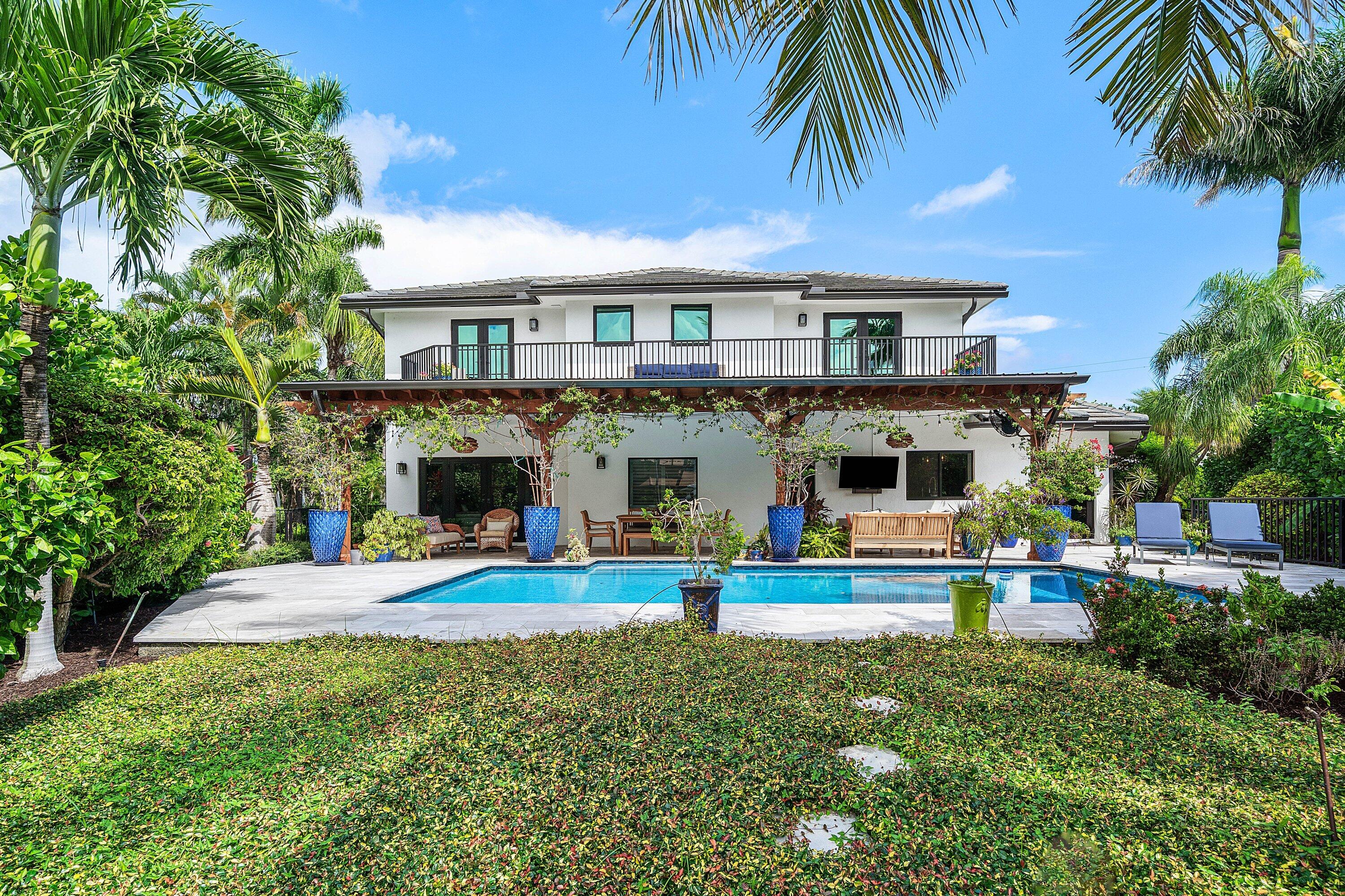 050-27HibiscusWay-OceanRidge-FL-33435-SM
