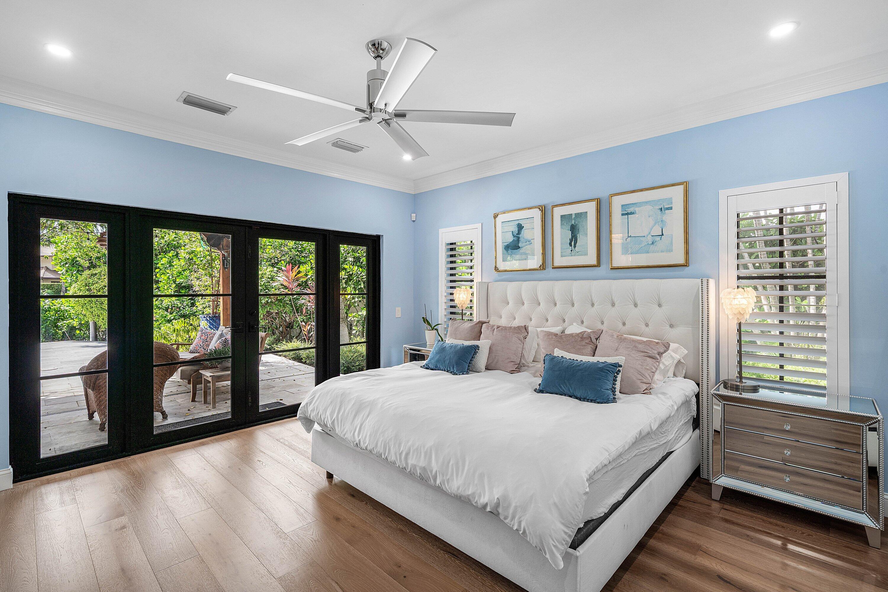 018-27HibiscusWay-OceanRidge-FL-33435-SM