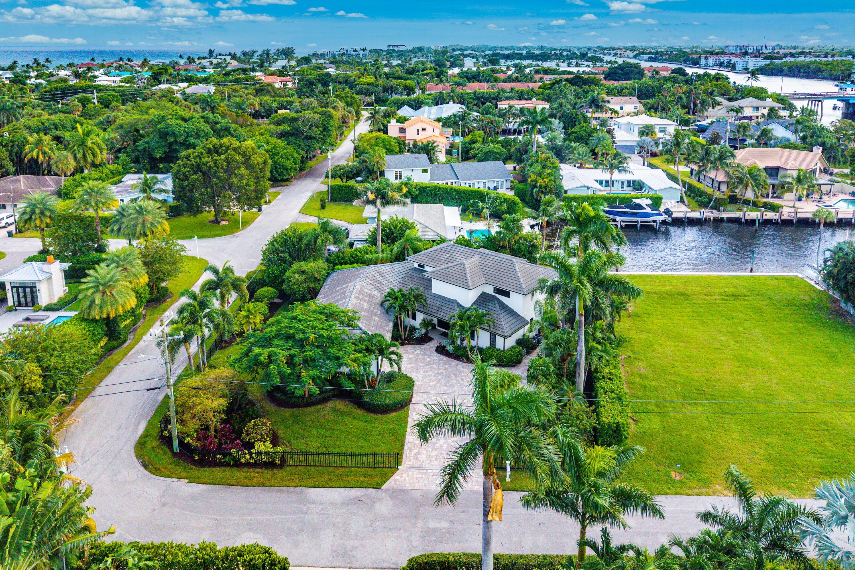 052-27HibiscusWay-OceanRidge-FL-33435-SM