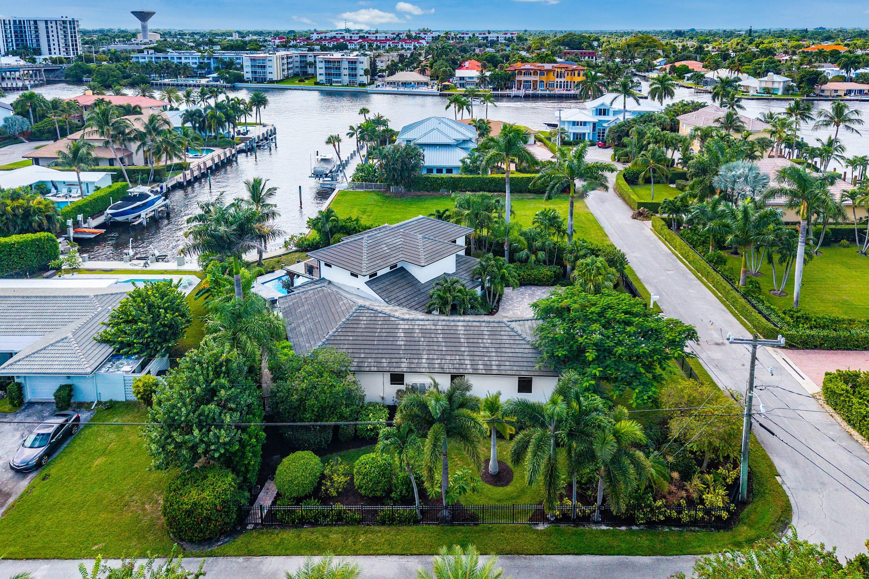 054-27HibiscusWay-OceanRidge-FL-33435-SM
