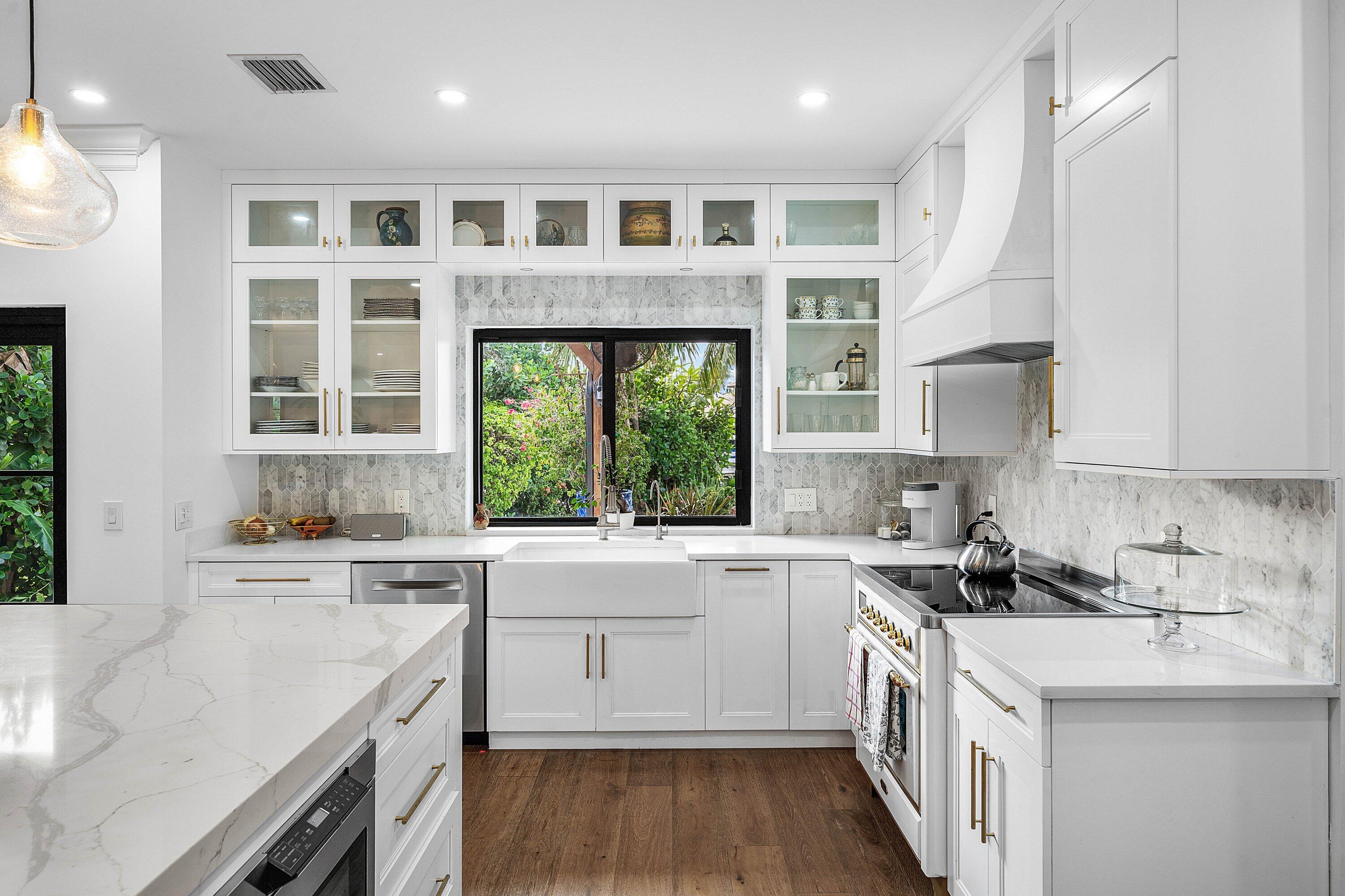014-27HibiscusWay-OceanRidge-FL-33435-SM